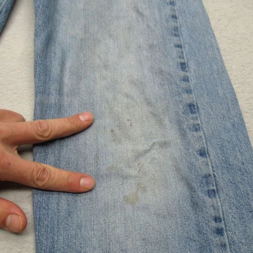 Levi's Levi's 505 Jeans Men Regular Fit Light Wash Denim 33x31 Whiskering Fade Distressed Size US 33 - 3 Thumbnail