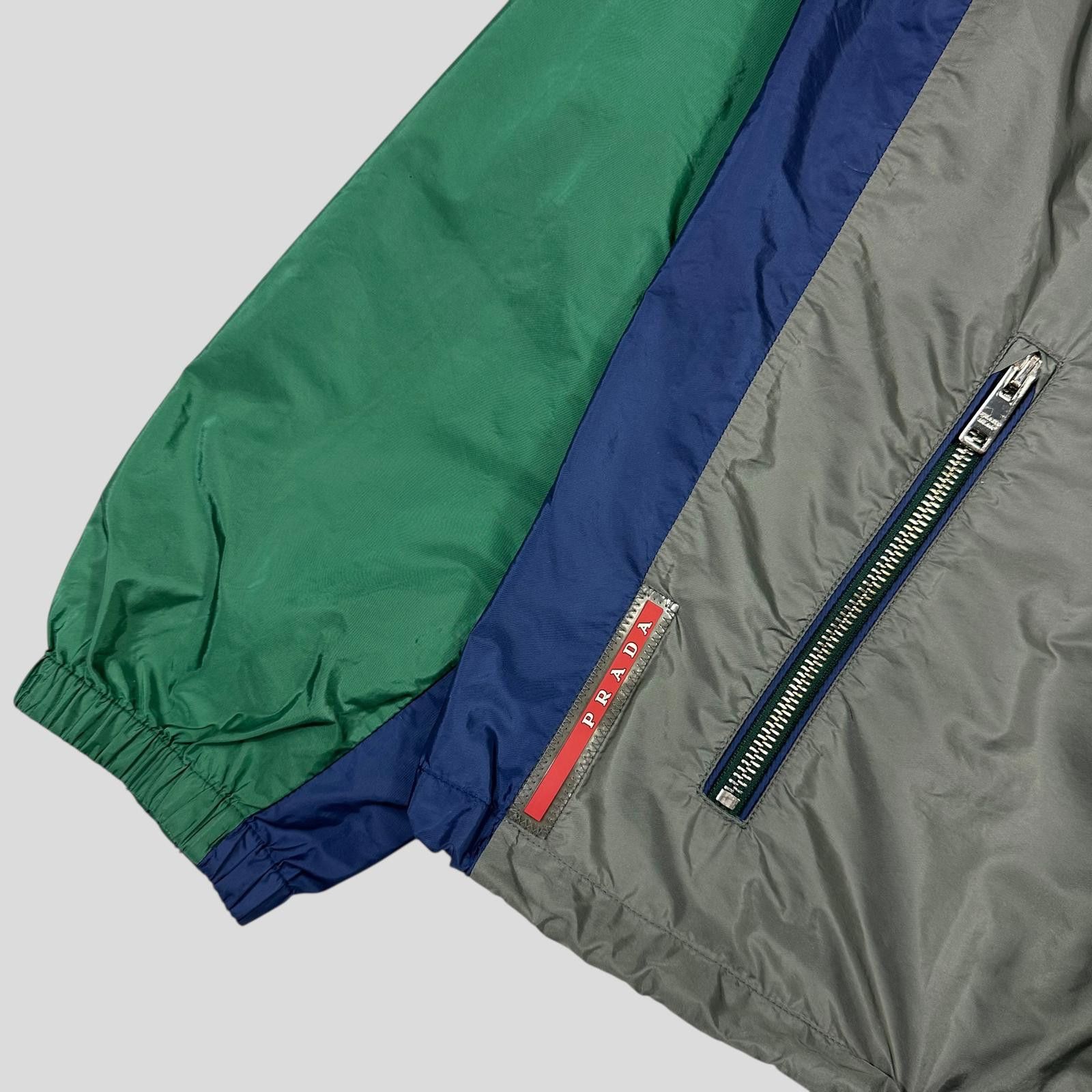 Prada Prada 2017 Logo Tri-colour Nylon Windbreaker Jacket IT50 (L) Size US L / EU 52-54 / 3 - 2 Thumbnail