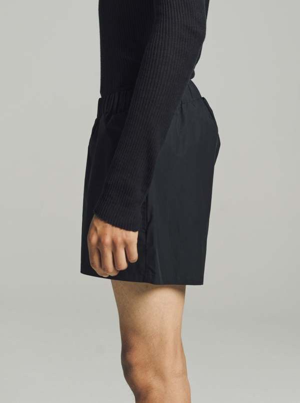 RIER Rier waxed cotton shorts - black Size US 30 / EU 46 - 2 Thumbnail