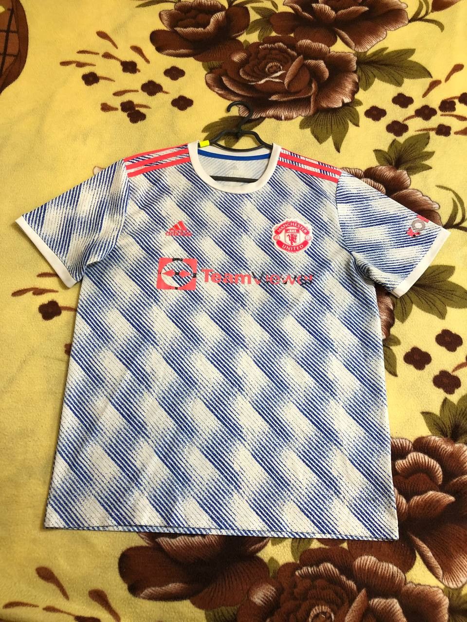 Adidas MANCHESTER UNITED ADIDAS 2021/2022 SOCCER AWAY JERSEY Size US L / EU 52-54 / 3 - 1 Thumbnail
