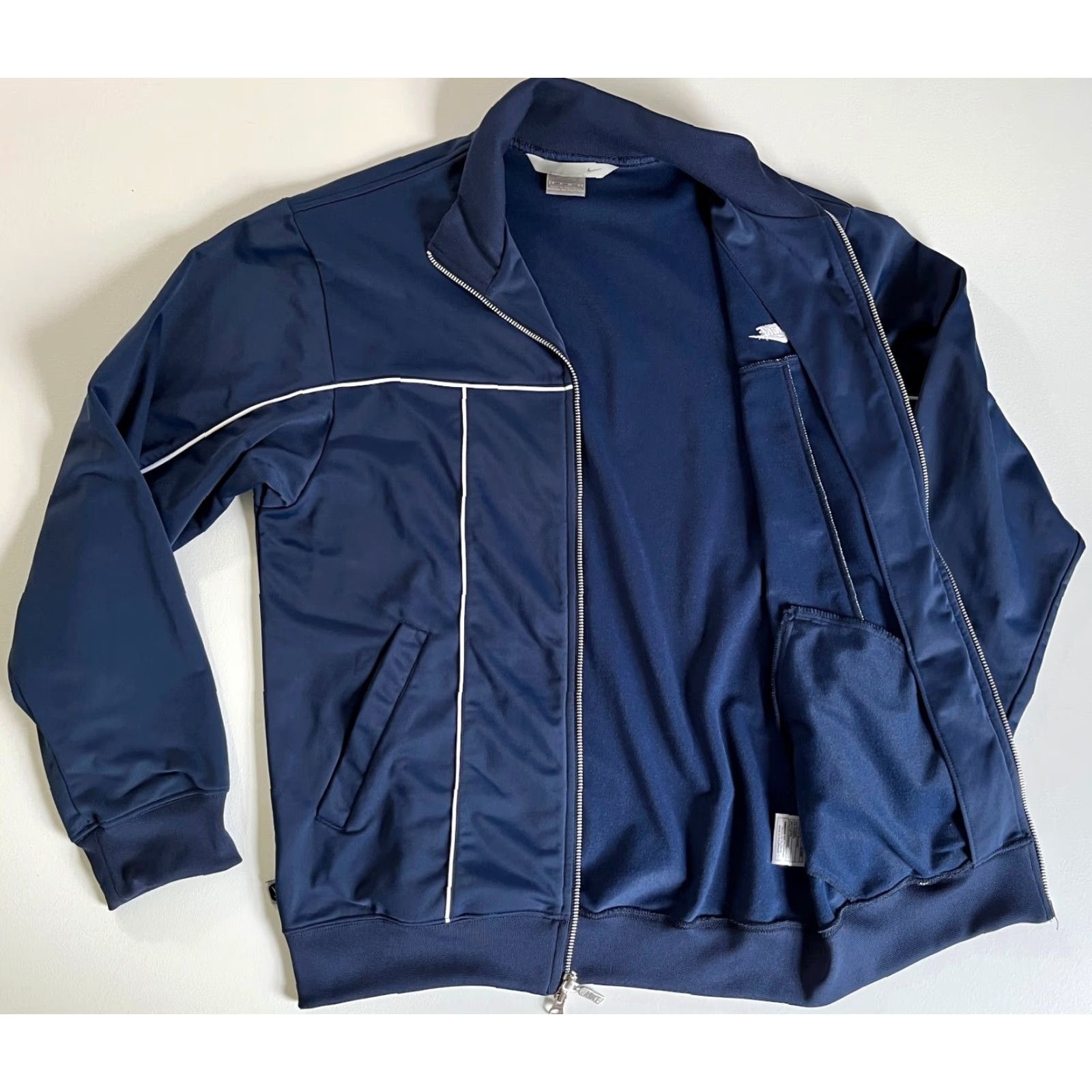 Nike Nike Track Jacket Men’s Vintage Navy Full Zip Sz S Embroidered Logo 90s Classic Pockets Size US S / EU 44-46 / 1 - 3 Thumbnail