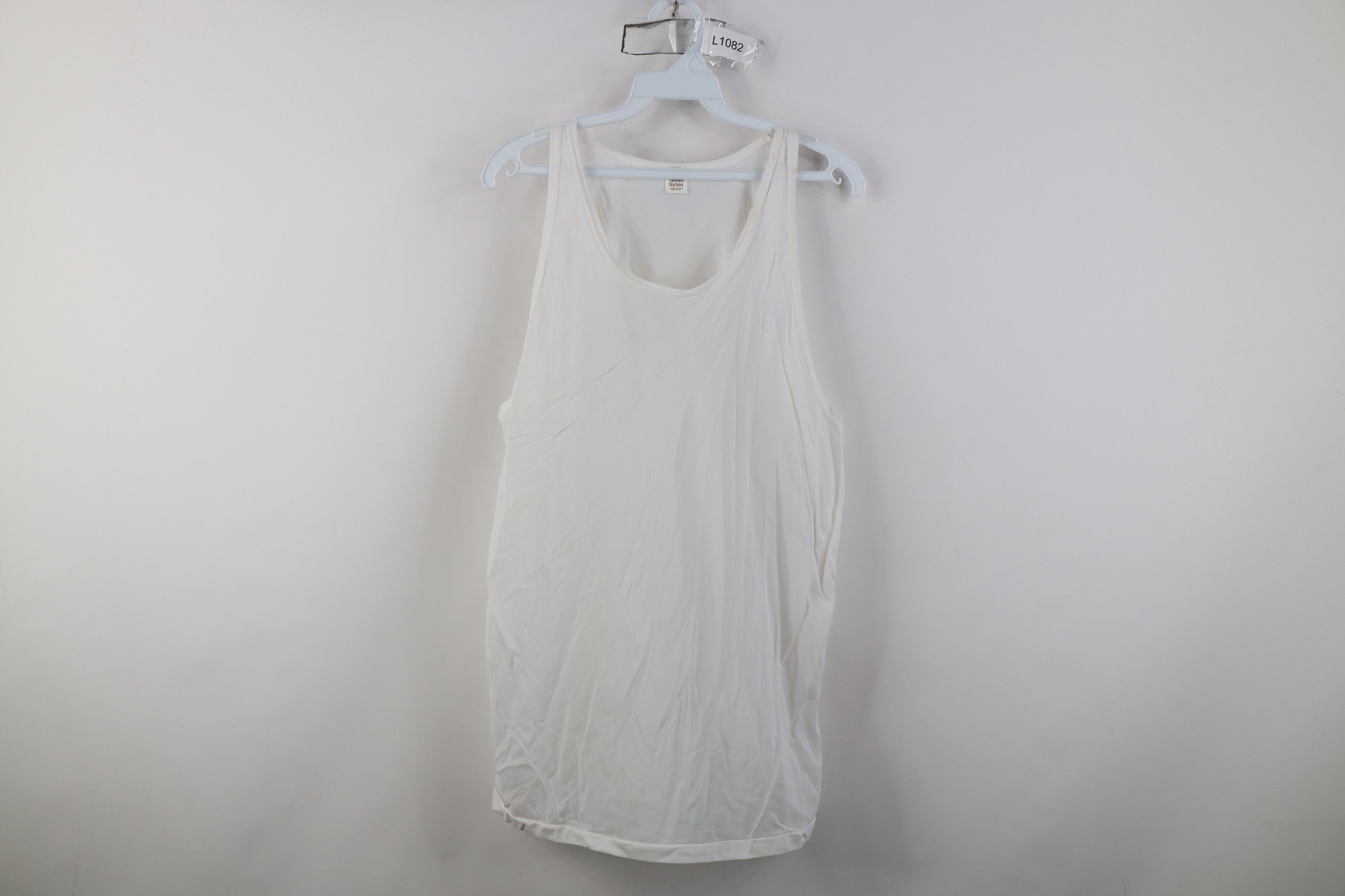 Vintage Vintage 70s Streetwear Tank Top T-Shirt White Nylon USA Size US L / EU 52-54 / 3 - 1 Thumbnail