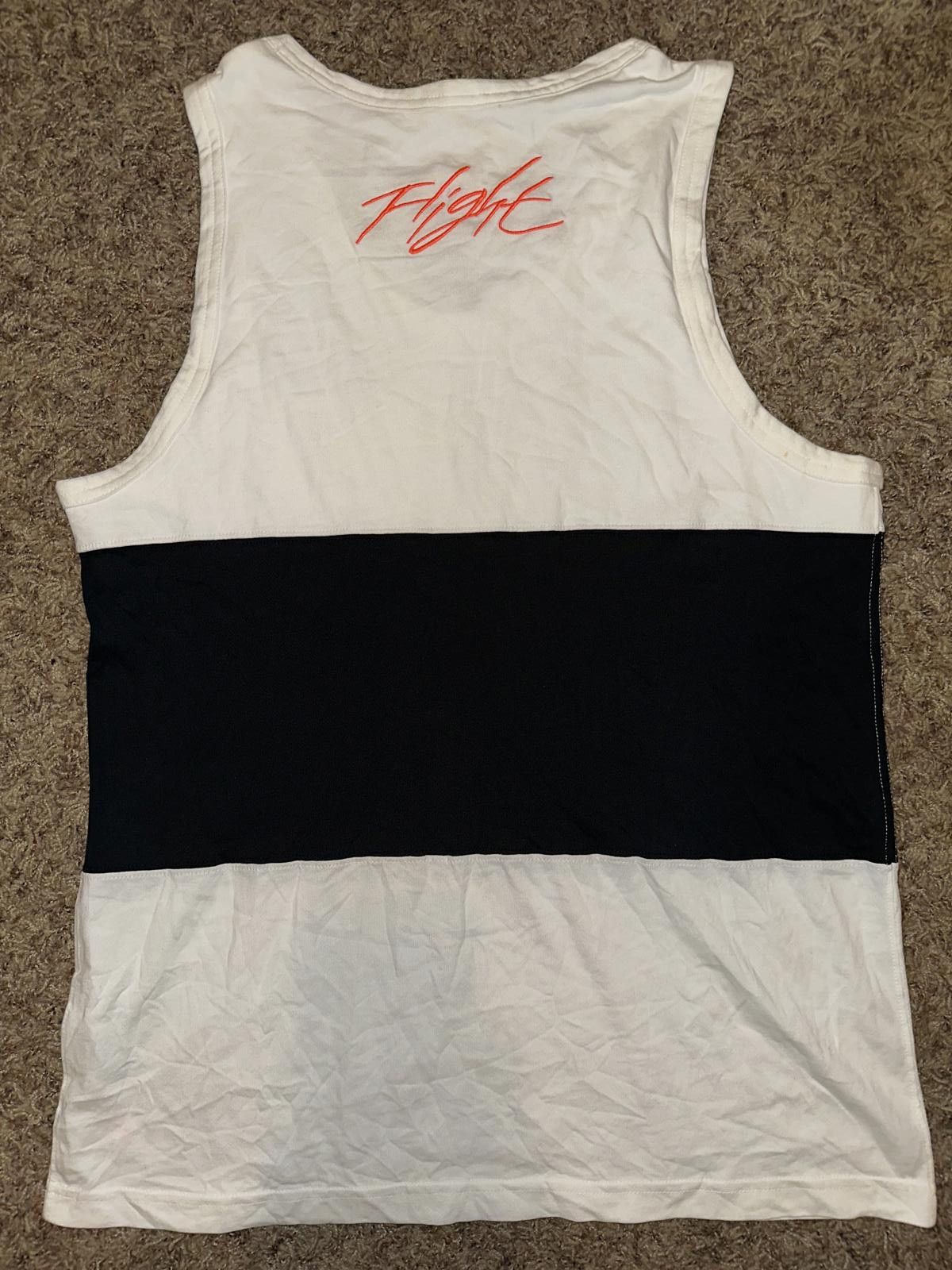 Nike Air Jordan Men’s AJVI Flight Colorblock Front Pocket Tank Top Size US M / EU 48-50 / 2 - 5 Thumbnail