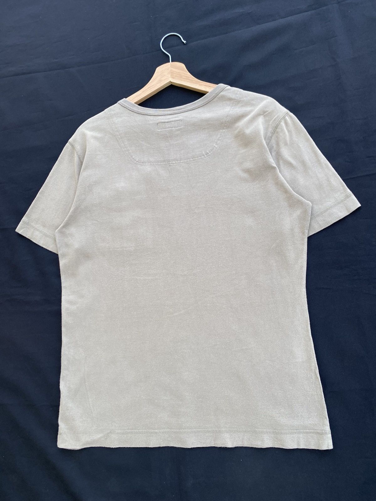 Burberry Rare Vintage Burberry Blue Label Tshirt Size US M / EU 48-50 / 2 - 17 Thumbnail