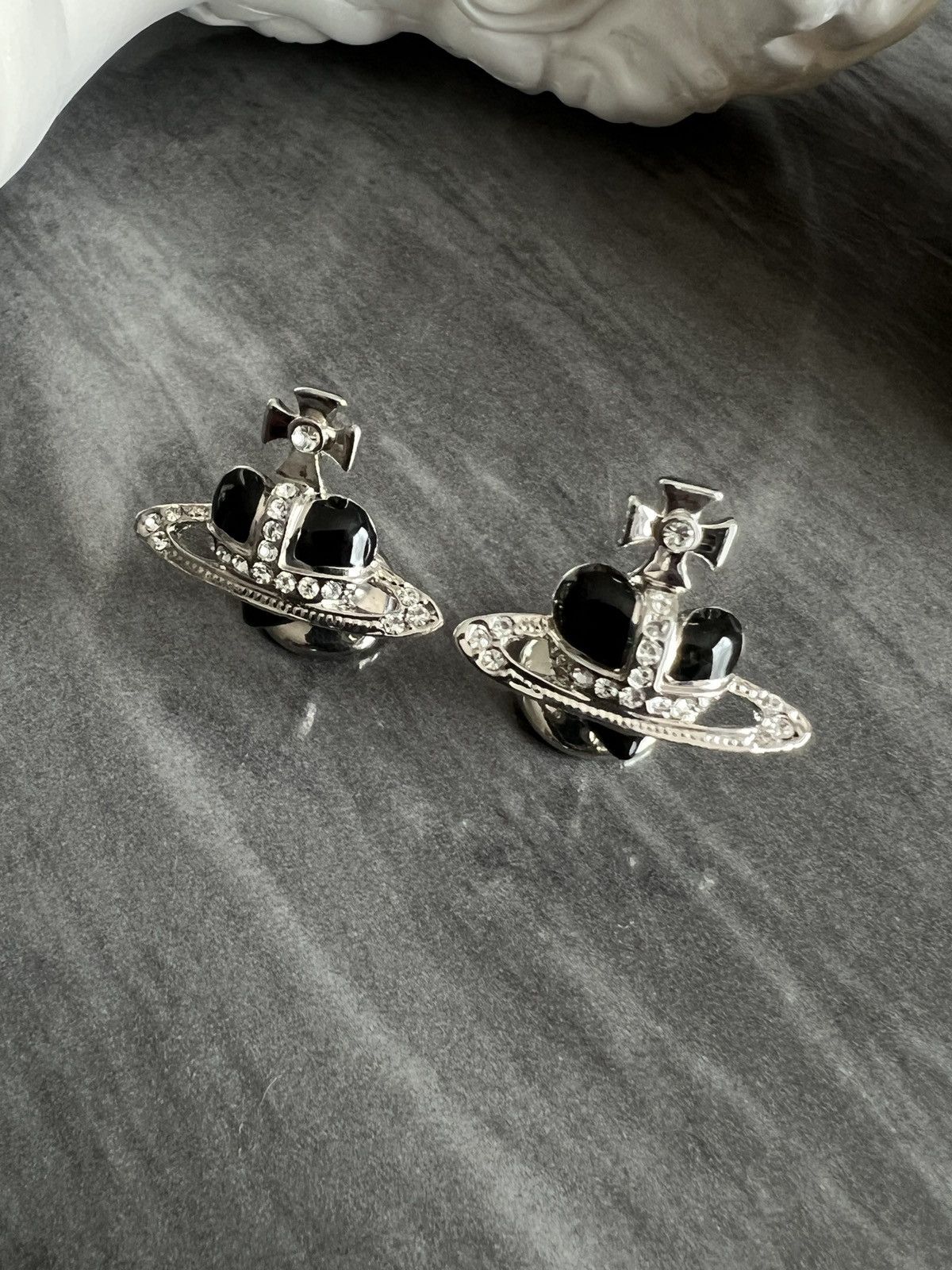 Vivienne Westwood Vivienne Westwood : Cufflinks Saturn Orb Diamanté Heart Size ONE SIZE - 6 Thumbnail