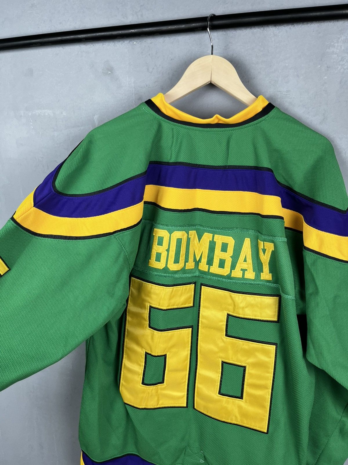 Other Ducks jersey vintage bombay 66 Size US L / EU 52-54 / 3 - 7 Thumbnail