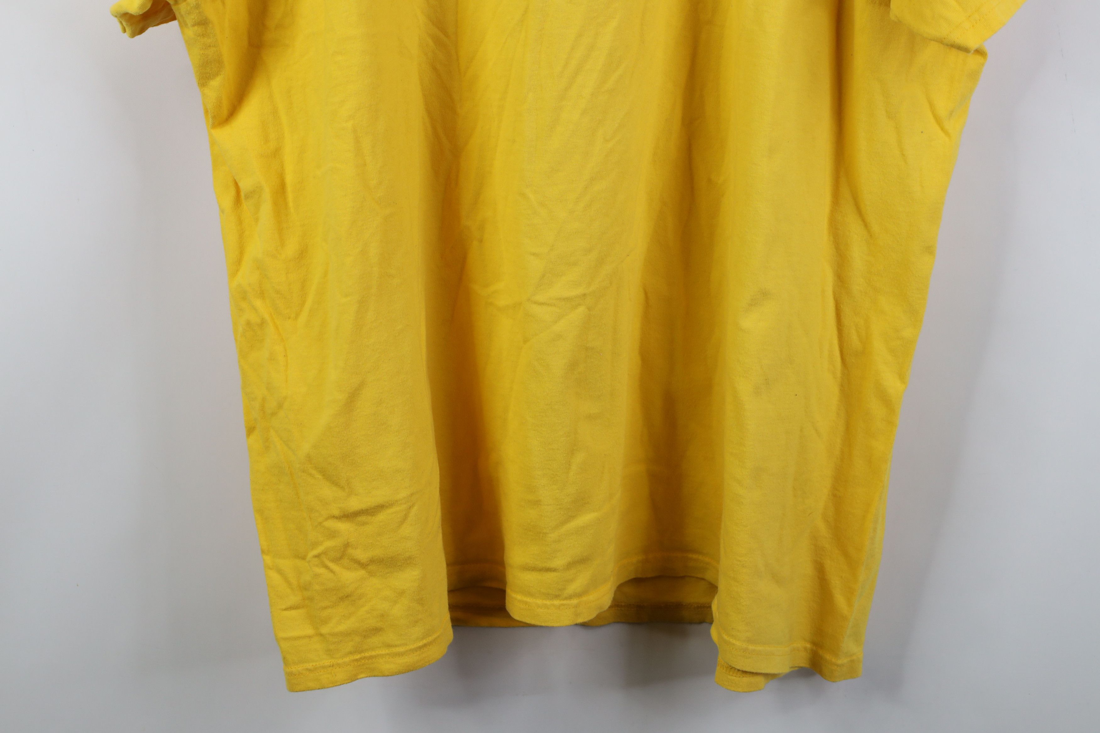 Nike Vintage Nike Basketball Spell All Over Print T-Shirt Yellow Size US XXL / EU 58 / 5 - 13 Thumbnail