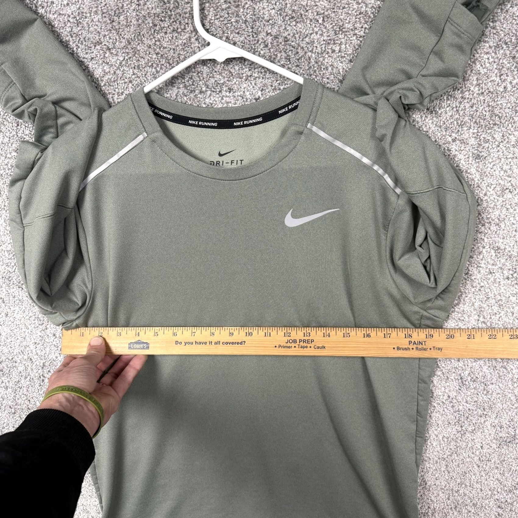 Nike Nike Dri-FIT Element Shirt Mens M Green Long Sleeve Running Top Size US M / EU 48-50 / 2 - 4 Thumbnail