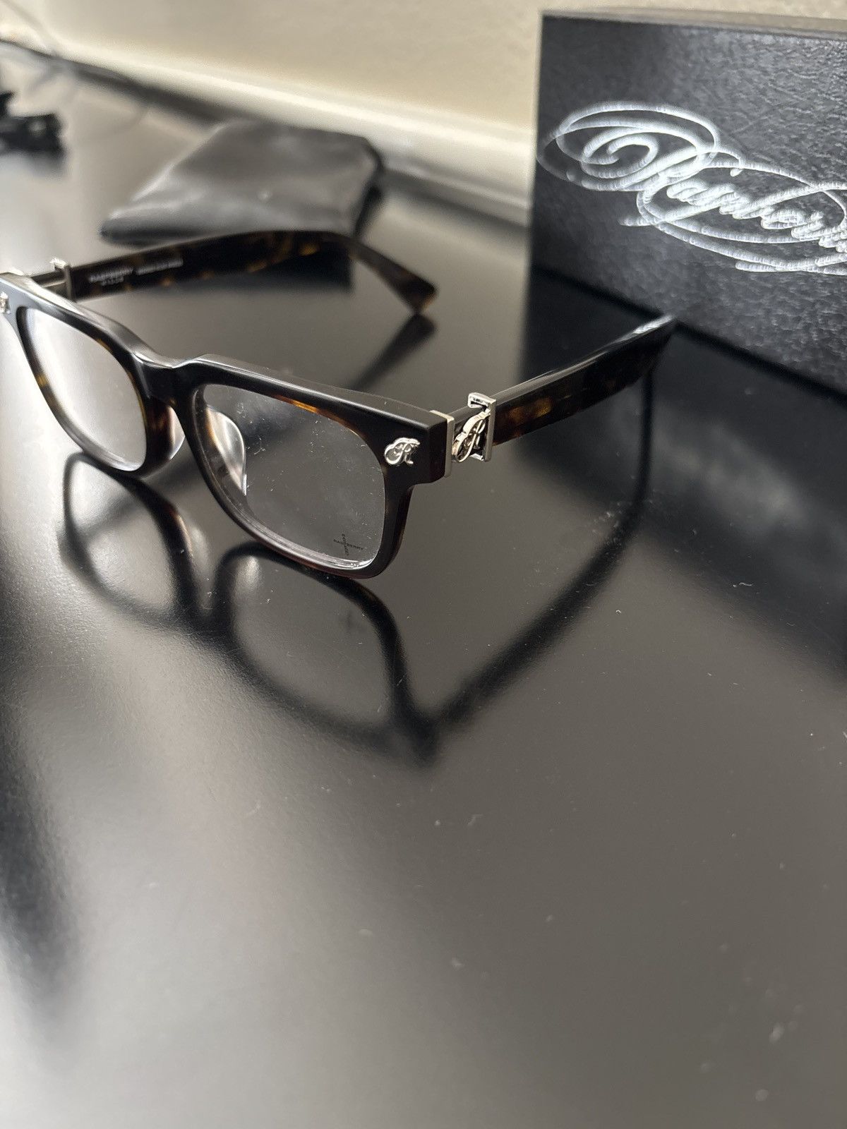 The GV Gallery Gv Gallery Arguello frames Size ONE SIZE - 4 Thumbnail