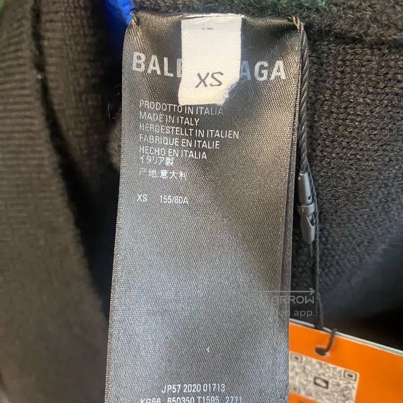 Balenciaga Balenciaga Black Rainbow Multilingual Sweater Sweatshirt Size US XS / EU 42 / 0 - 5 Thumbnail