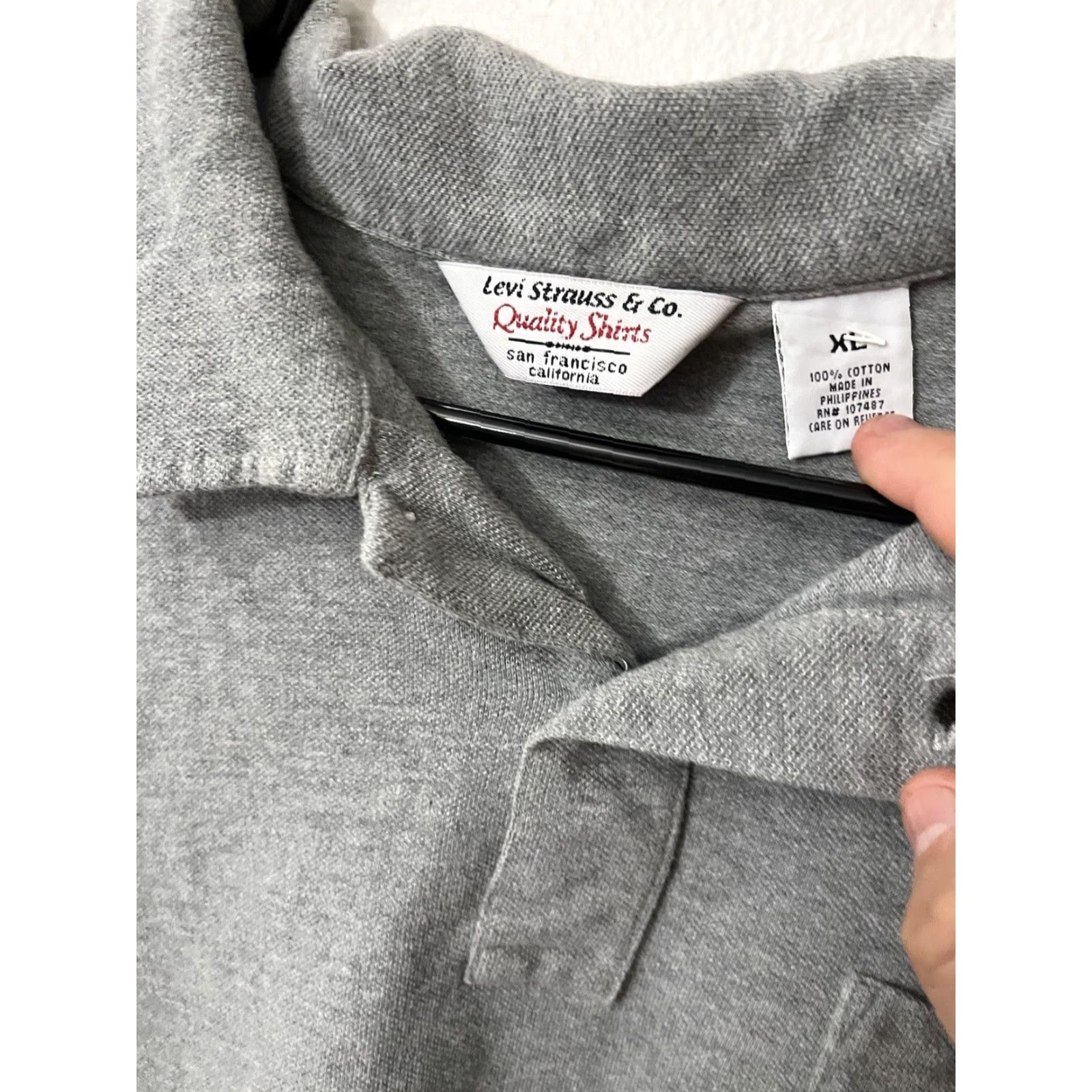Levi's Levis Polo Shirt XL Gray Red Tab Cotton Blend Short Sleeve Men's Logo Regular Fit Size US XL / EU 56 / 4 - 2 Thumbnail
