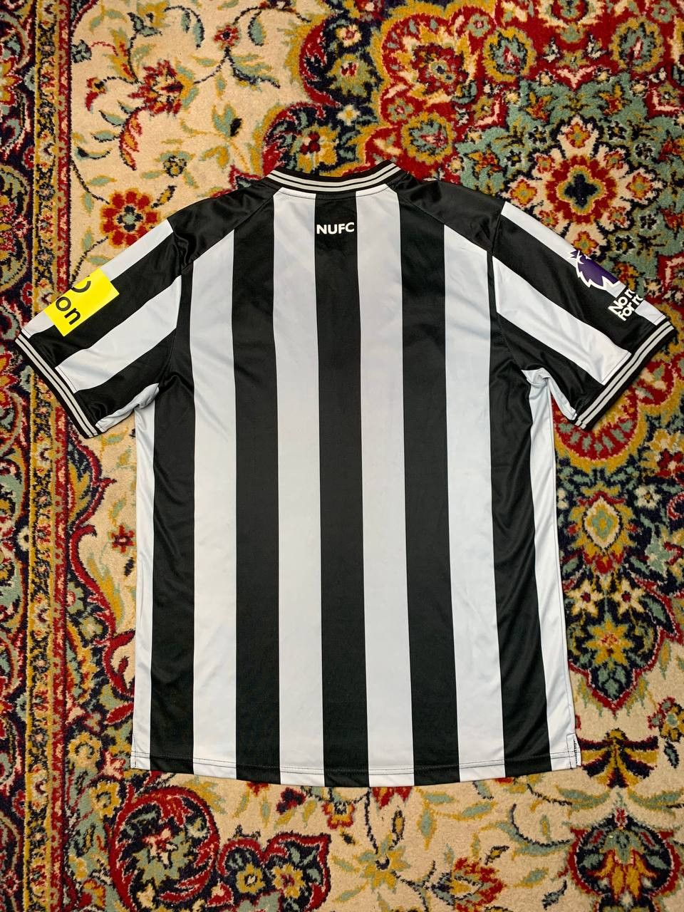 Vintage Newcastle United 2023/2024 Home Soccer Football Jersey Size US XXL / EU 58 / 5 - 2 Thumbnail