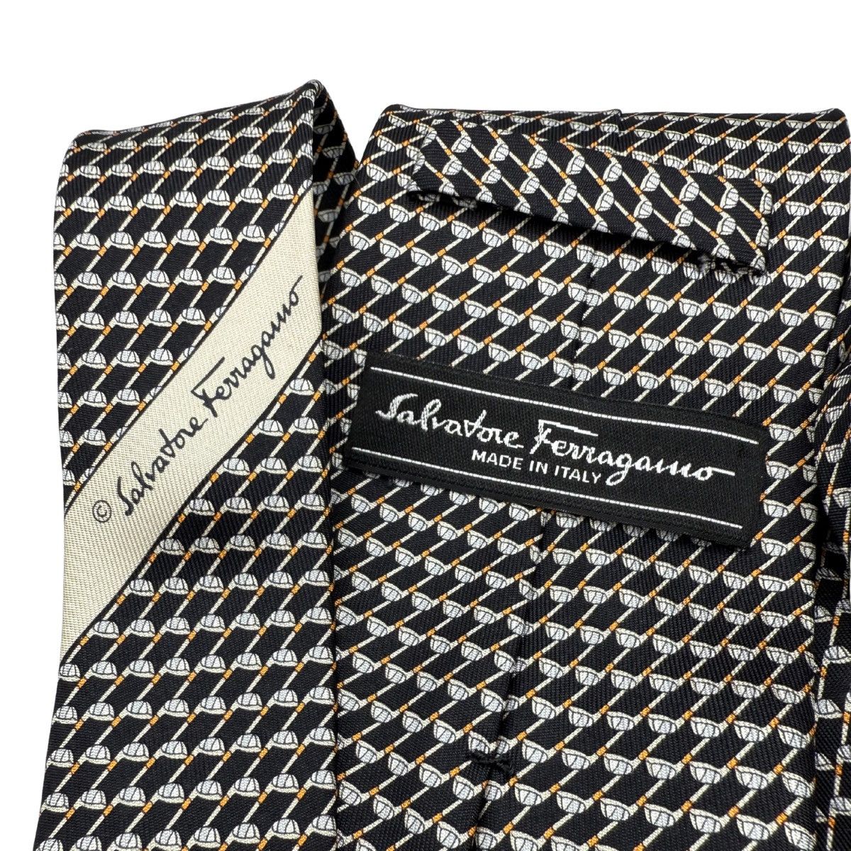 Salvatore Ferragamo Salvatore Ferragamo Silk Tie, Black, Made in Italy, Like New Size ONE SIZE - 4 Thumbnail