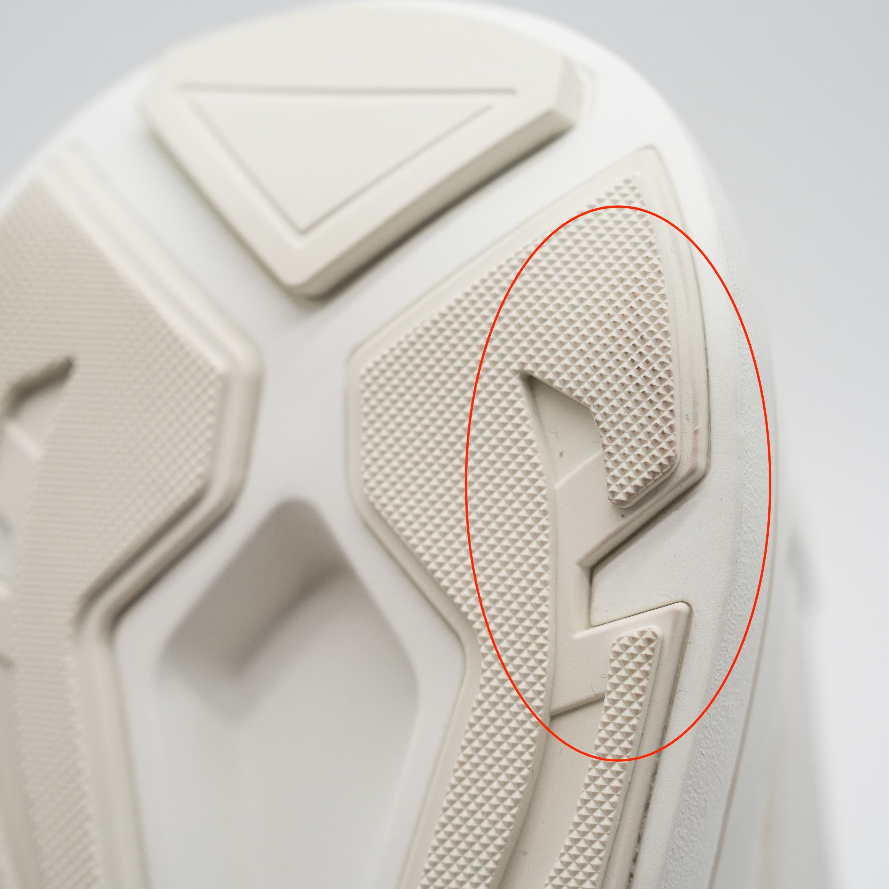 Prada 9.5uk 10.5 US Prada Systeme Leather Sneakers White Size US 10.5 / EU 43-44 - 11 Thumbnail