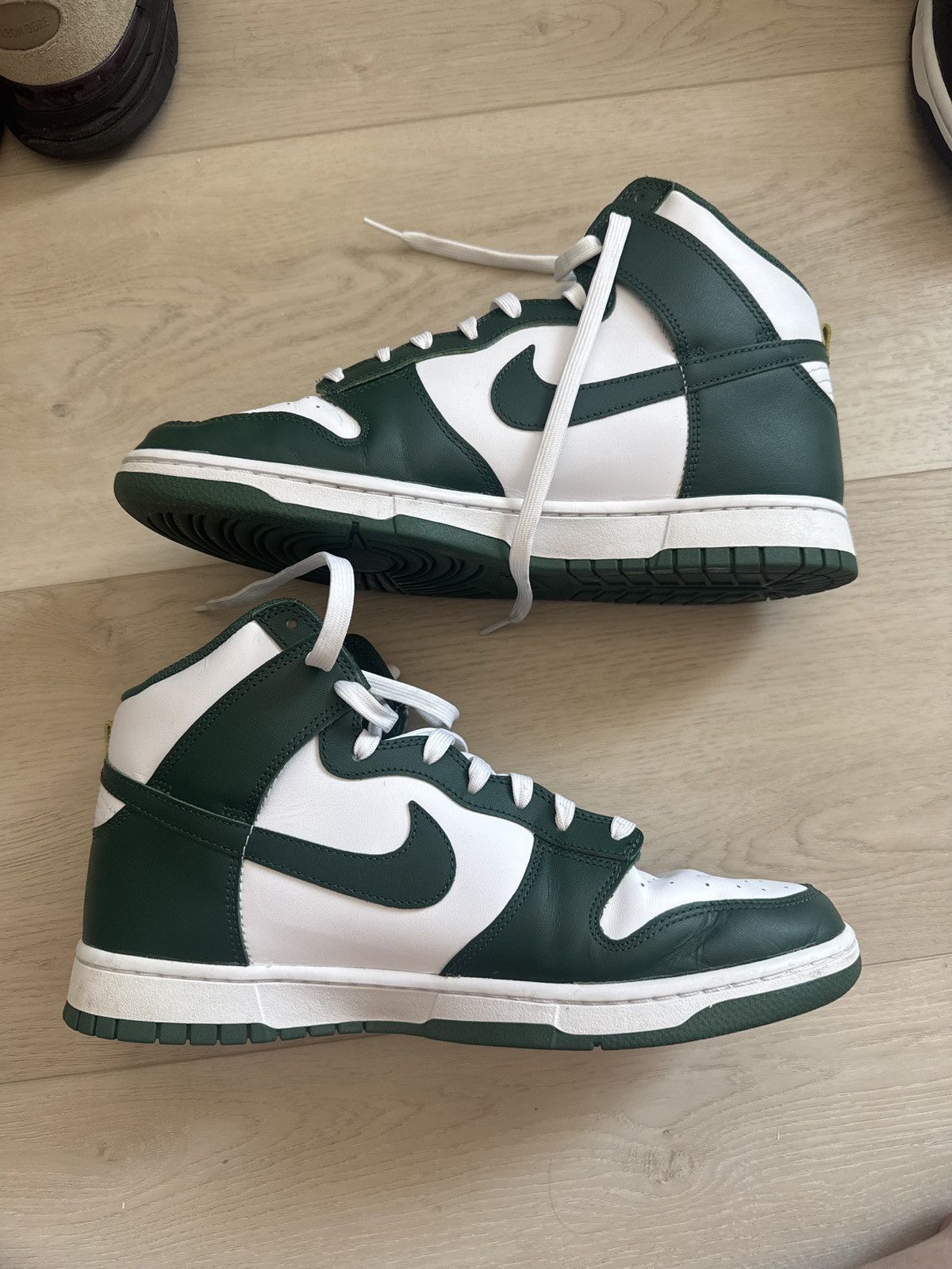 Nike SB Nike SB dunk high ‘Australia’ size 12 Size US 12 / EU 45 - 5 Thumbnail