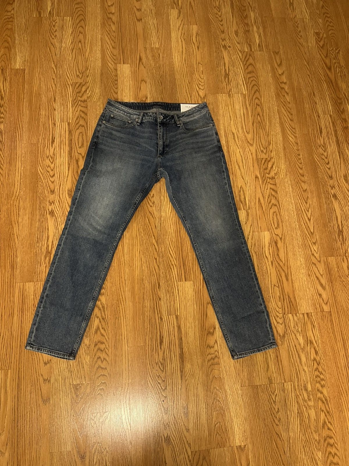 Rag Bone Denim Jeans size 33 Athletic Cut size