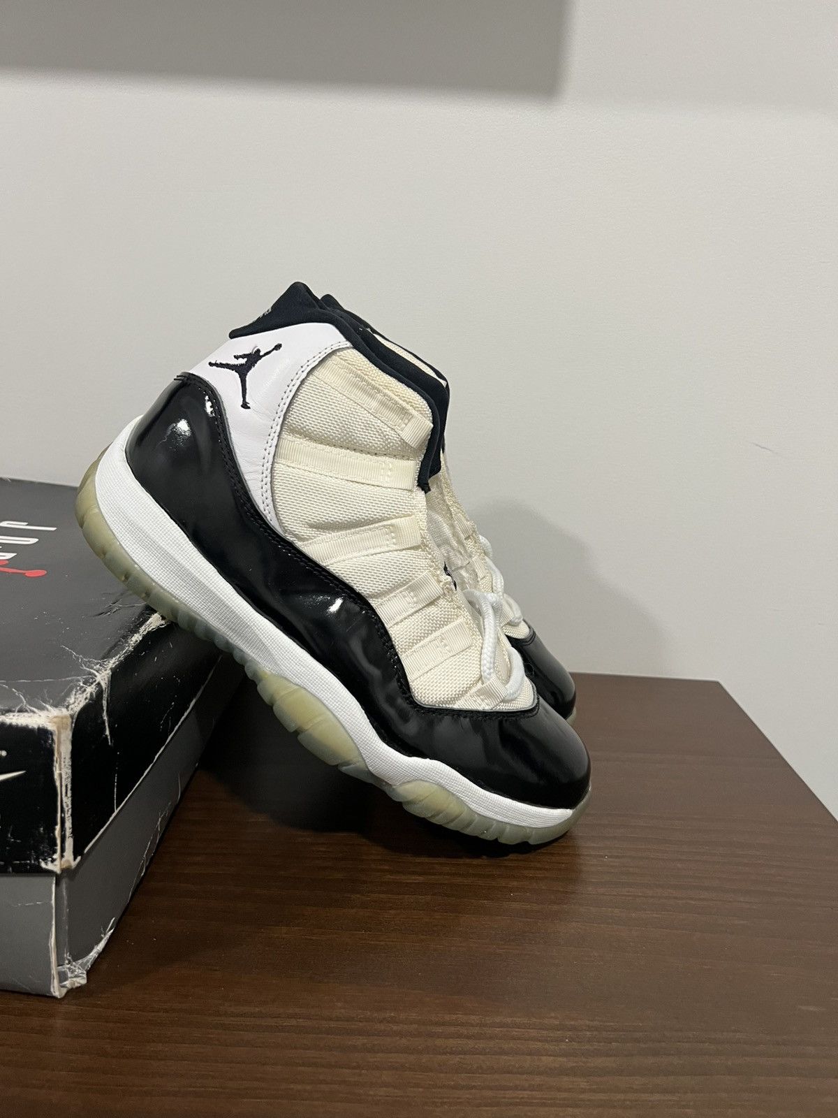 Jordan Brand Air Jordan 11 concord OG 1995 sz 8 Size US 8 / EU 41 - 1 Thumbnail