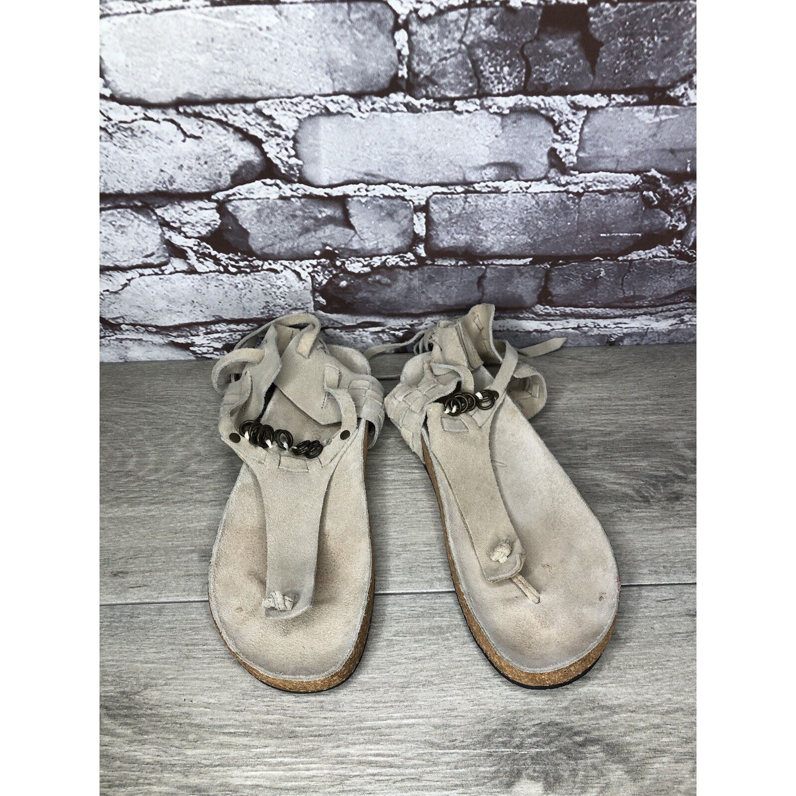 Free People Free People Grey Suede Leather Collins Thong Chain Strappy S Size US 6 / IT 36 - 2 Thumbnail