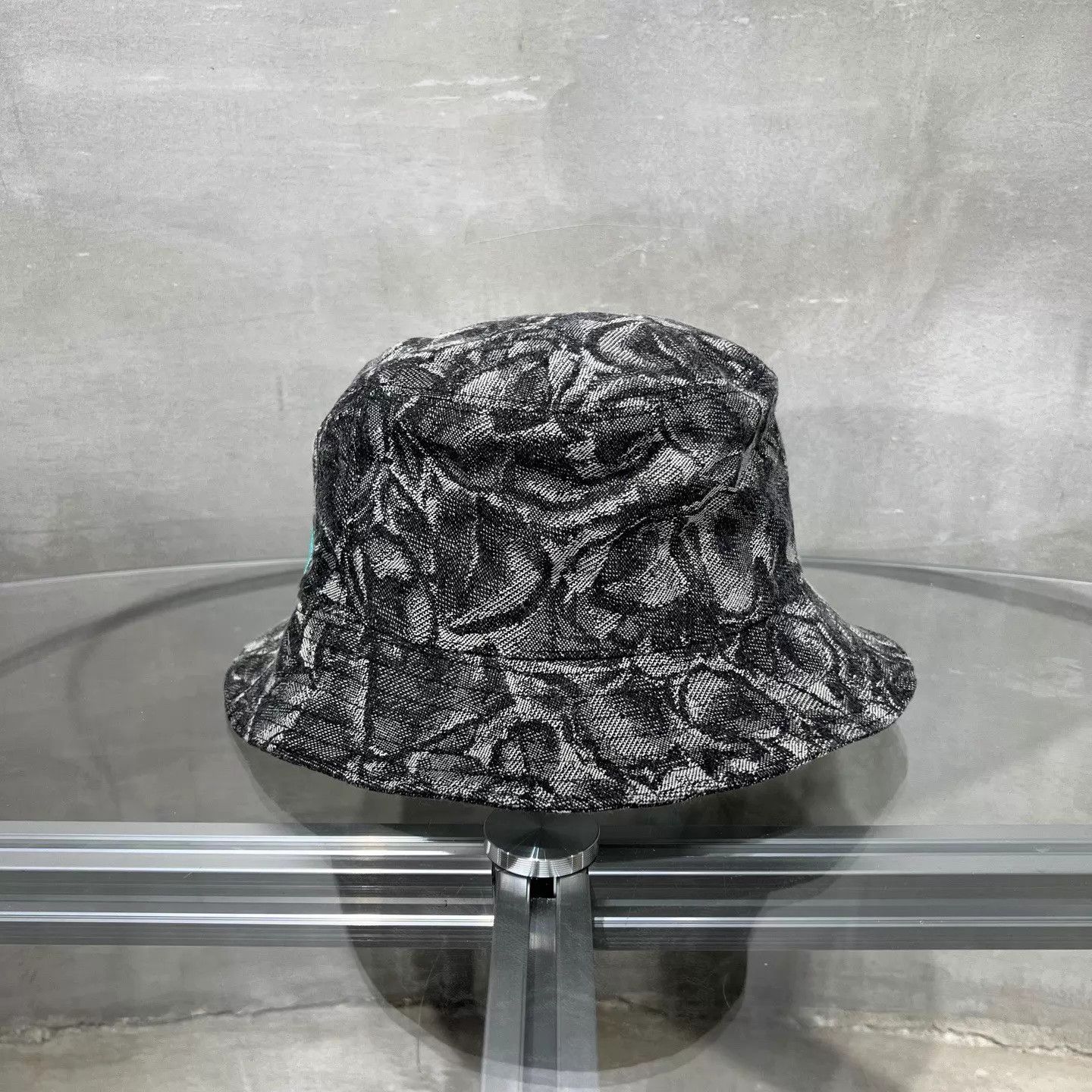 Dior DIOR Gray White Pattern Bucket Hat L 99 Size ONE SIZE - 2 Thumbnail