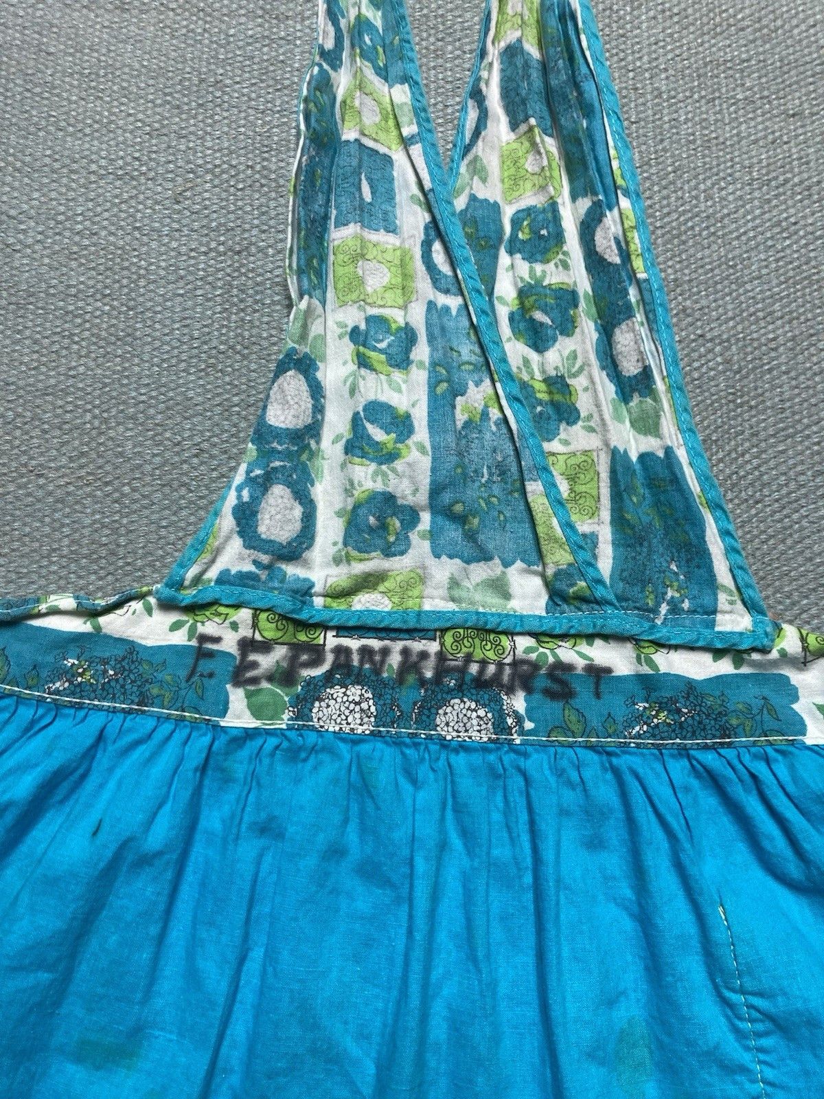 Vintage 1960s half apron floral print flowers lace cotton kitchen Size ONE SIZE - 9 Thumbnail