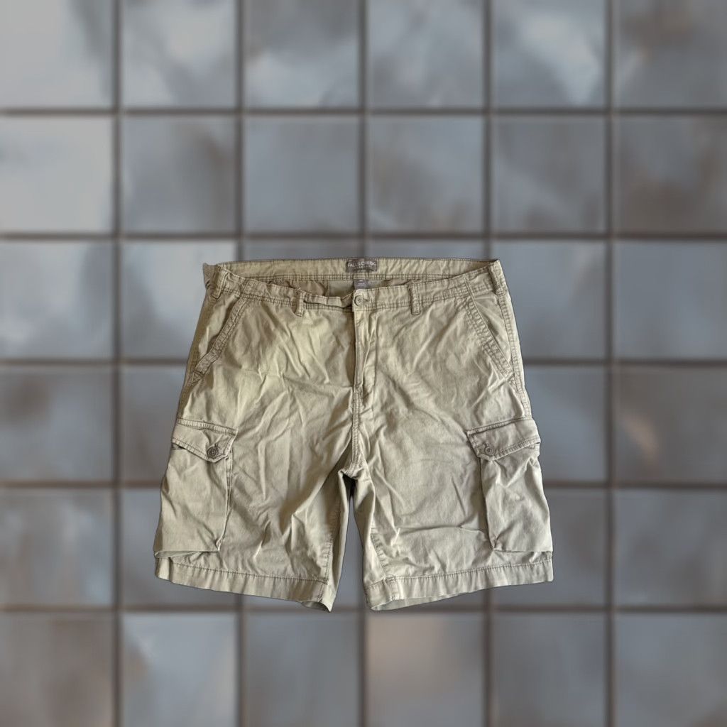 Vintage VINTAGE Falls Creek Cargo Shorts Men’s Size 40 Beige Khaki Stretch Multi Pocket 00’s Fall Mens Size US 40 / EU 56 - 1 Thumbnail