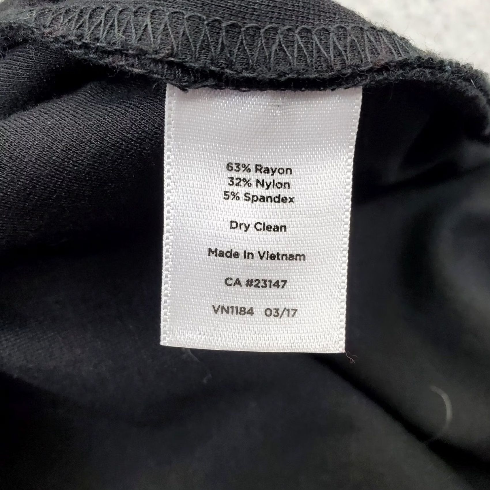Talbots Talbots Womens Pencil Skirt 10 Black Rayon Stretch Slim Fit Back Zip Casual, Travel Size 10 Womens Black Pencil Skirt Size 32" / US 10 / IT 46 - 6 Thumbnail