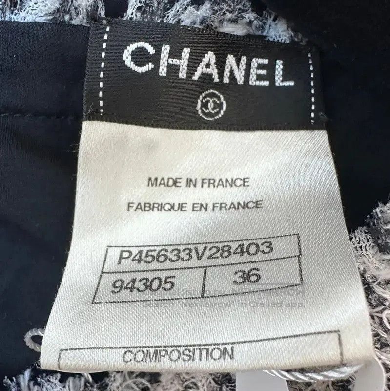 Chanel Chanel Black Short Sleeve T-Shirt with Detail . Size S / US 4 / IT 40 - 3 Thumbnail