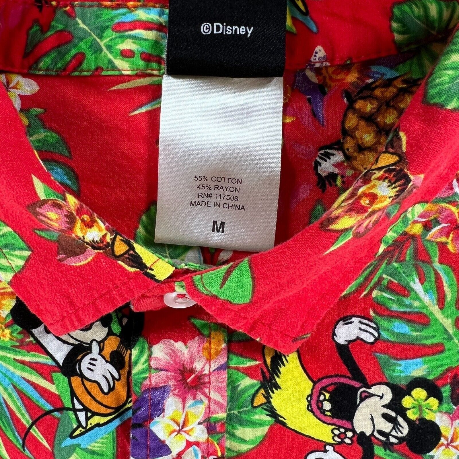 Disney Disney Hawaiian Shirt Men M Beach Surf Mickey Minnie Mouse S Size US M / EU 48-50 / 2 - 7 Thumbnail