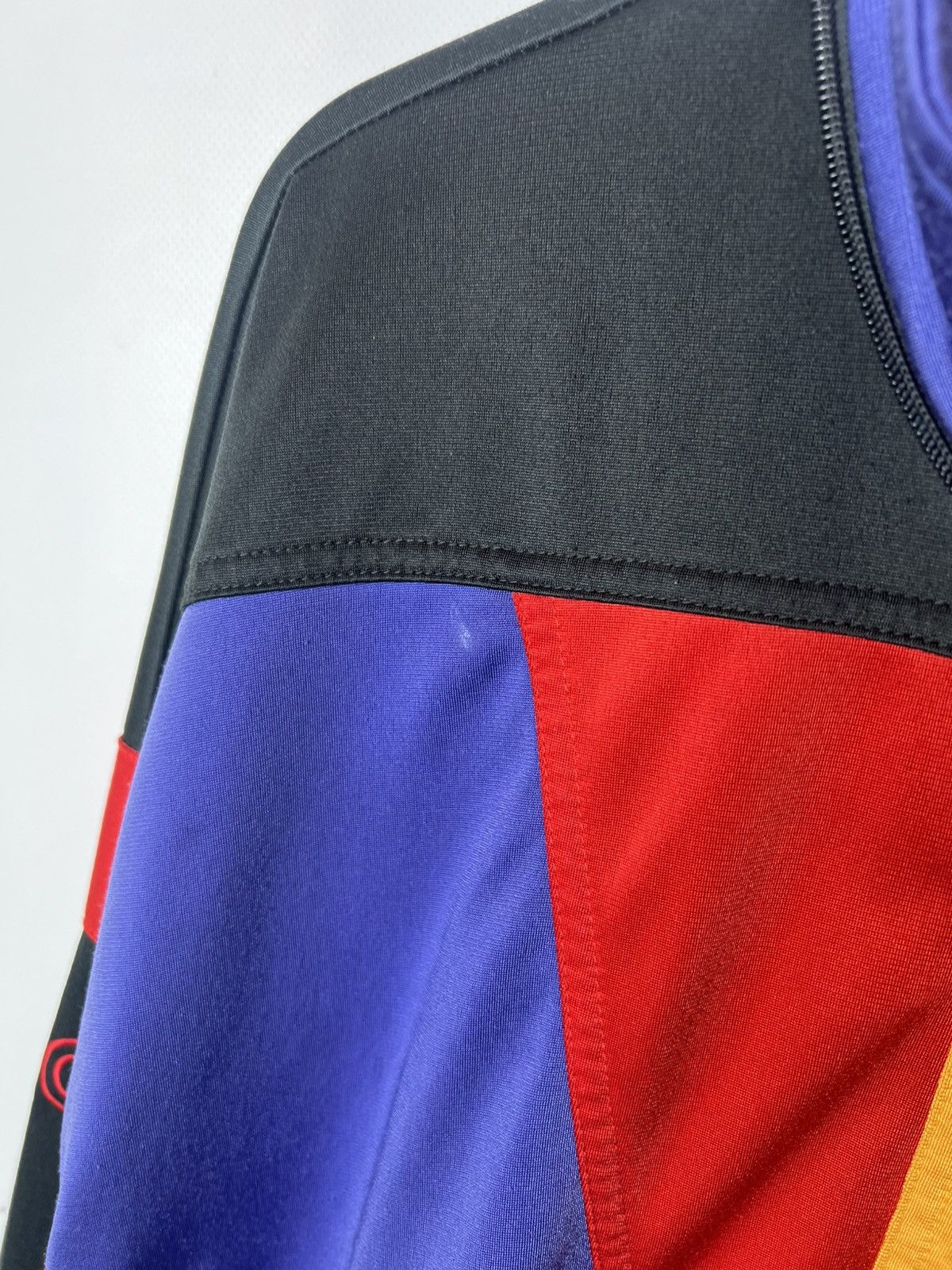 Adidas Vintage streetwear y2k 90s Adidas track Jacket Size US L / EU 52-54 / 3 - 5 Thumbnail