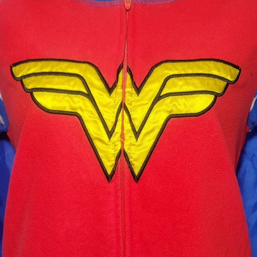 DC Comics Wonder Woman Sze XS/S PJs Onesie Pajamas Hero Fleece Long Size 28" / US 6 / IT 42 - 9 Thumbnail