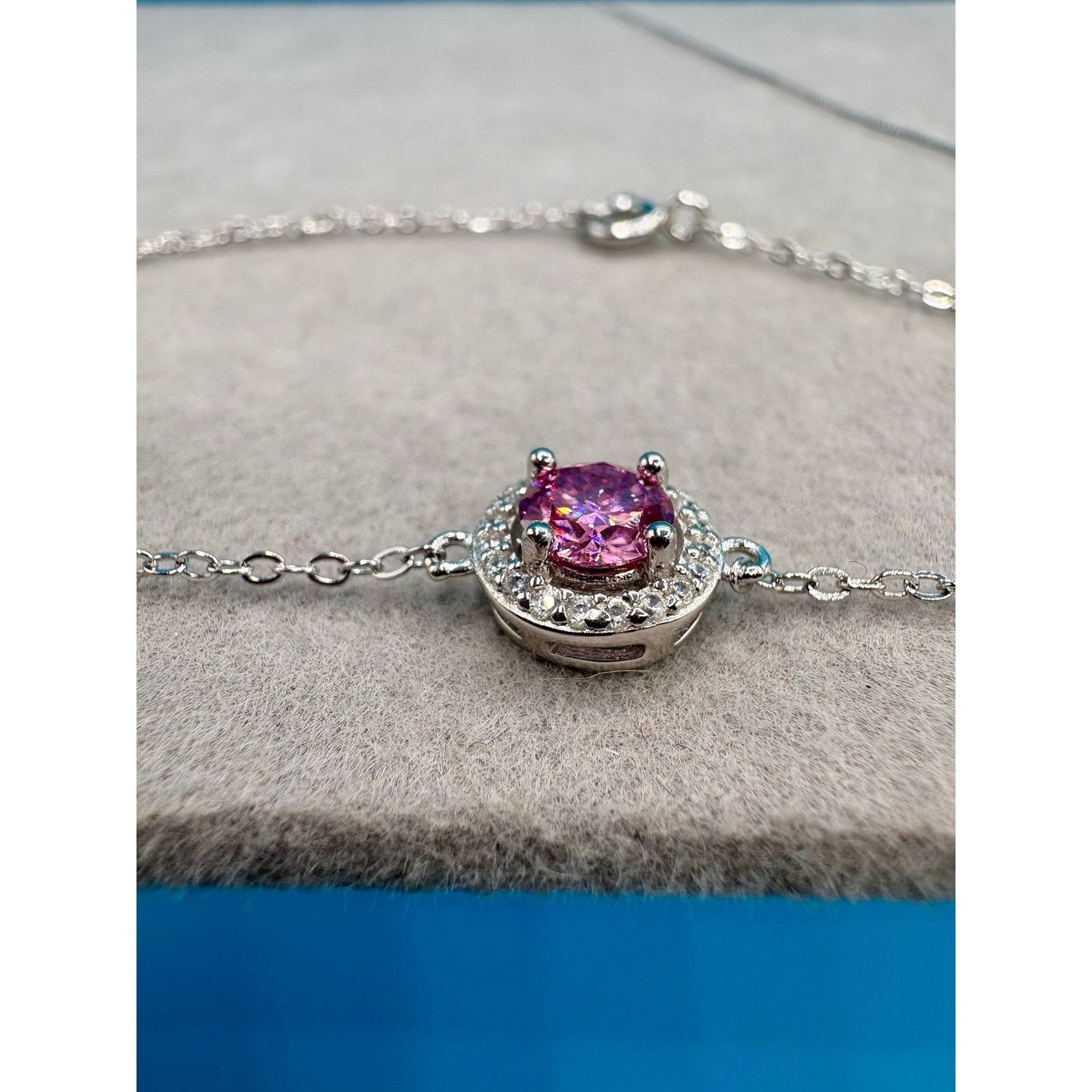 Jewelry NEW Elegant Pink & White Moissanite Fleur de Lis Jewelry Set Size ONE SIZE - 8 Thumbnail