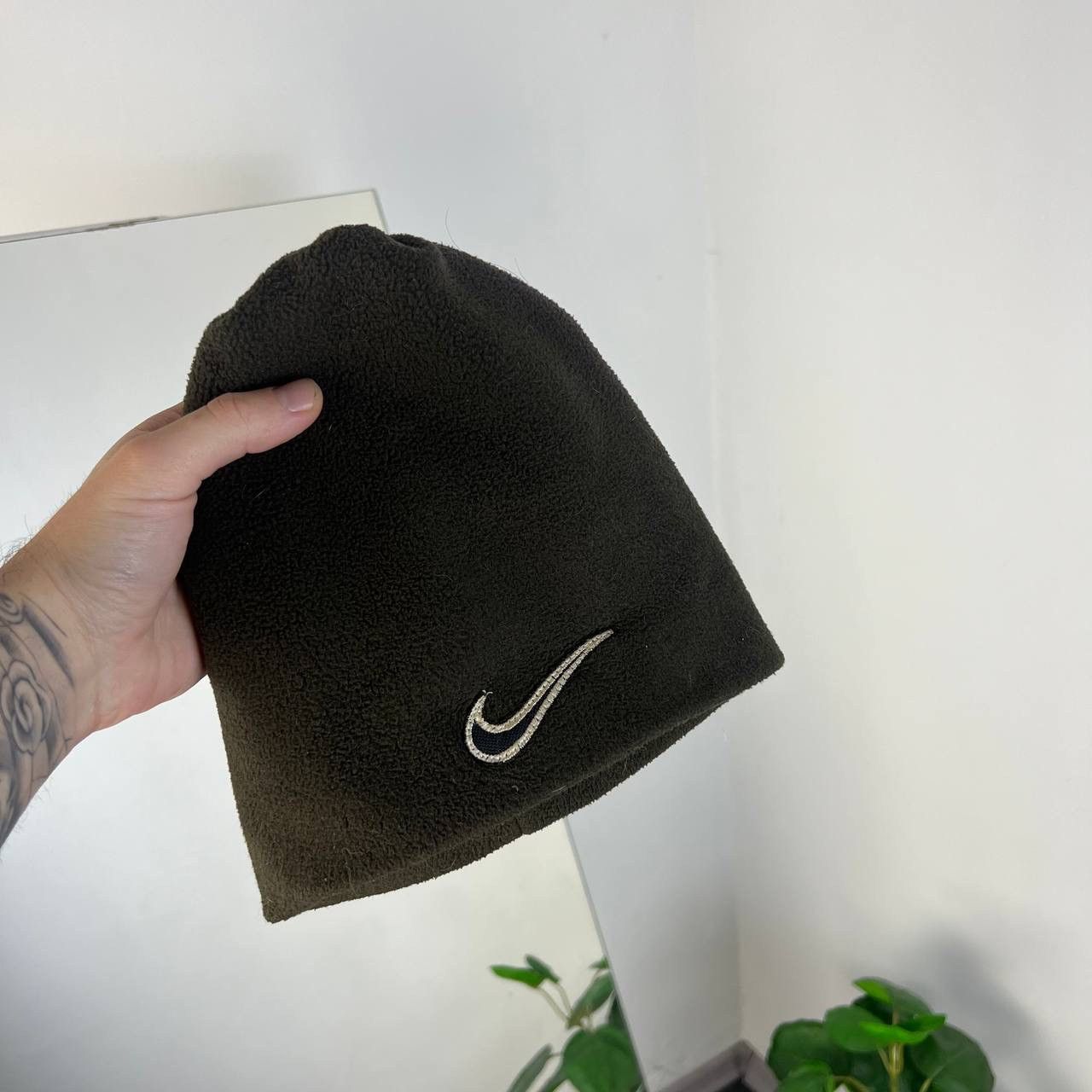 Nike Nike Swoosh Vintage Y2K Beanie Hat Streetwear Style Size ONE SIZE - 1 Thumbnail