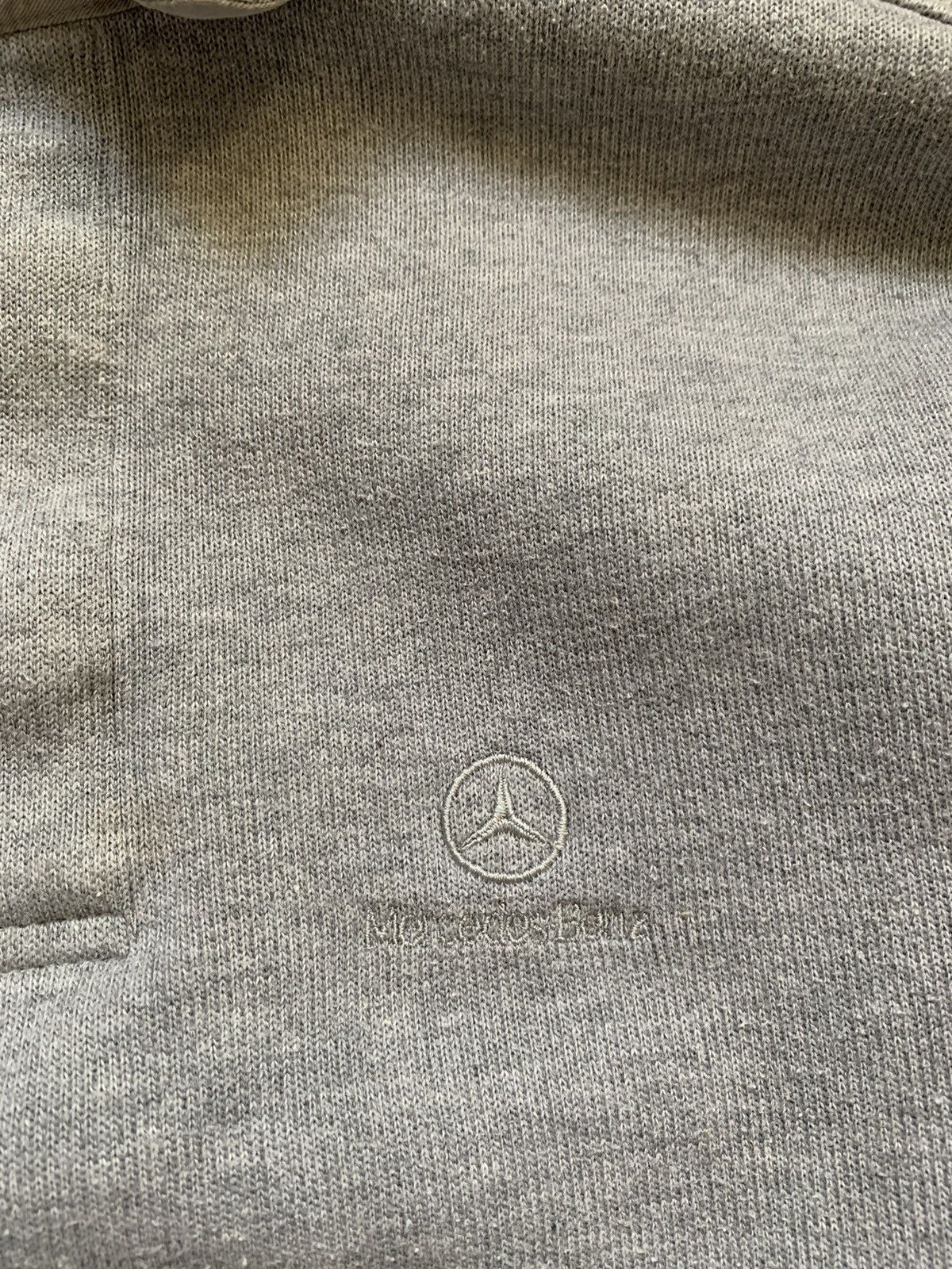 Mercedes-Benz × Vintage Vintage 90’s Mercedes Benz y2k small logo sweatshirt Size US S / EU 44-46 / 1 - 5 Thumbnail