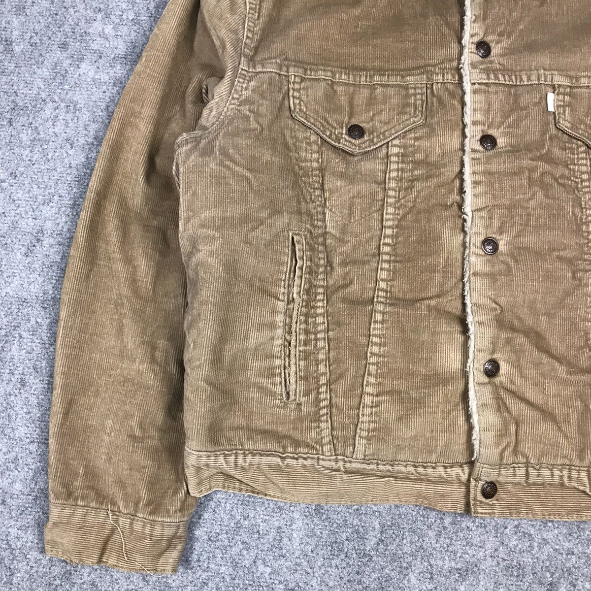 Levi's × Levi's Vintage Clothing Vintage Levis corduroy Sherpa Button jacket Size US M / EU 48-50 / 2 - 3 Thumbnail