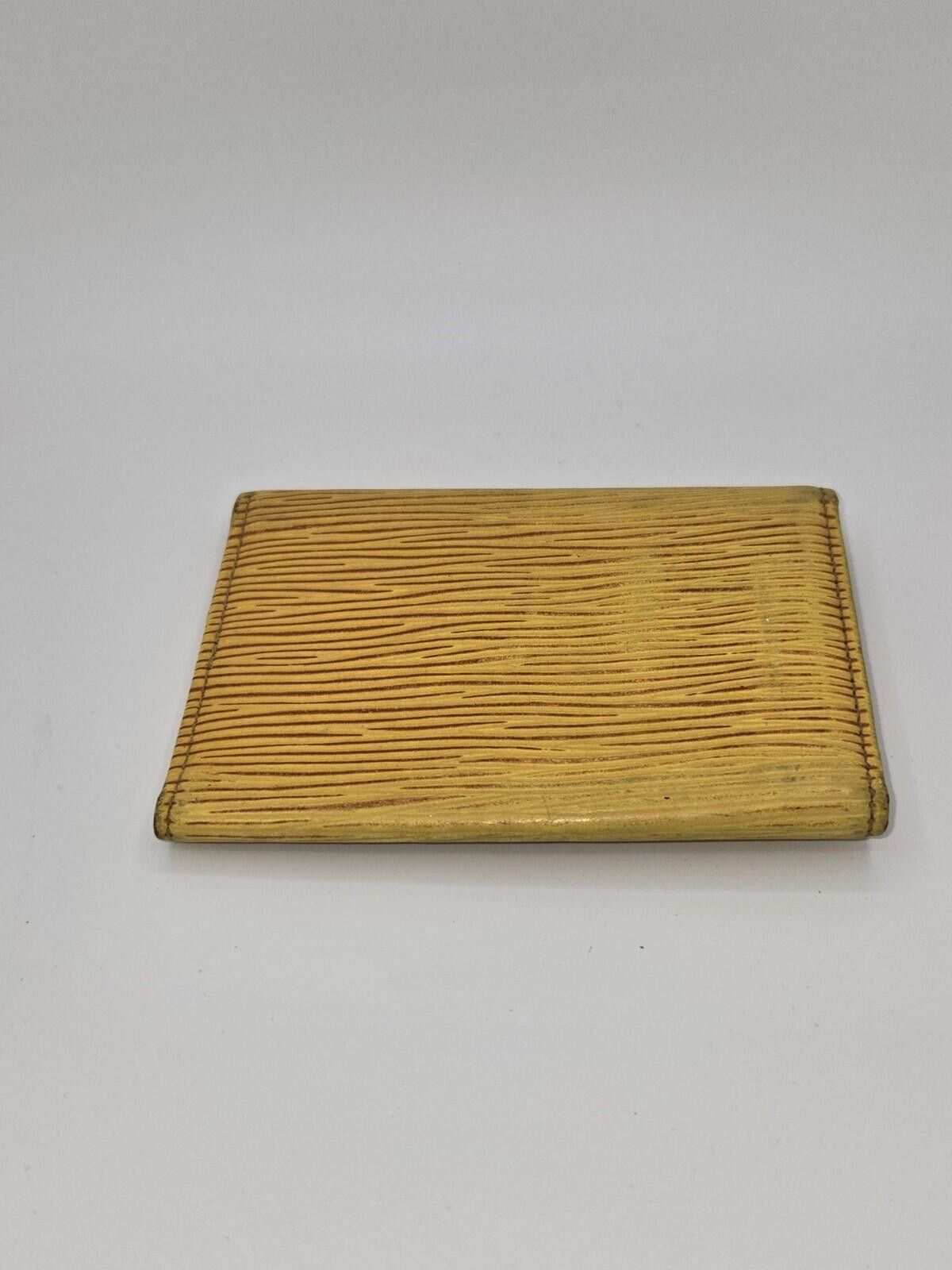 Louis Vuitton Louis Vuitton Vintage 6 Key Holder Yellow Epi Leather MI0953 Size ONE SIZE - 6 Thumbnail
