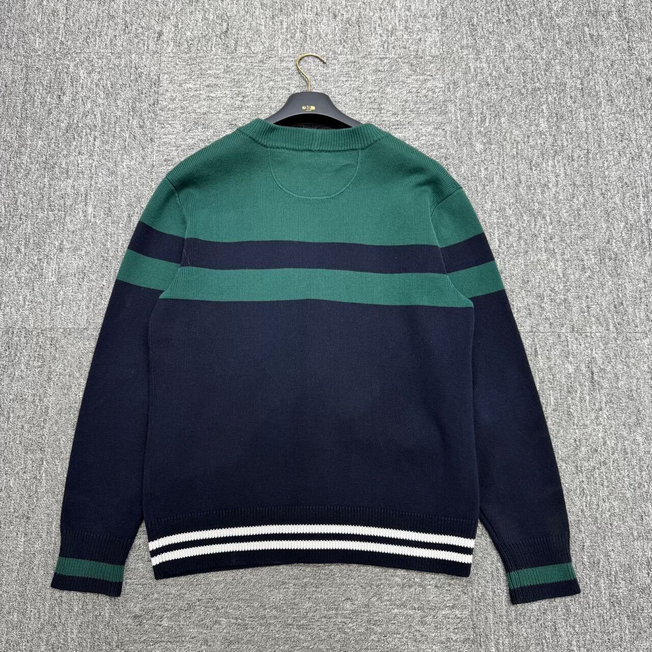 Valentino valentino embroidered logo v-neck long sleeve sweater. Size US L / EU 52-54 / 3 - 2 Thumbnail