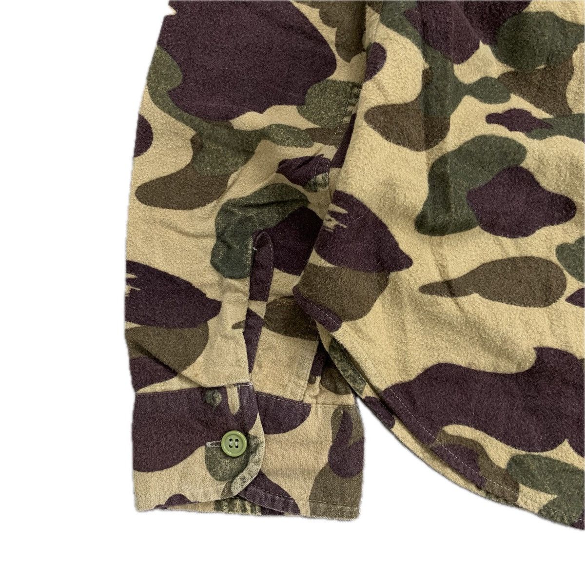 Bape × Vintage Vintage A Bathing Ape Iconic Camouflage Flanel Shirt Size US M / EU 48-50 / 2 - 10 Thumbnail