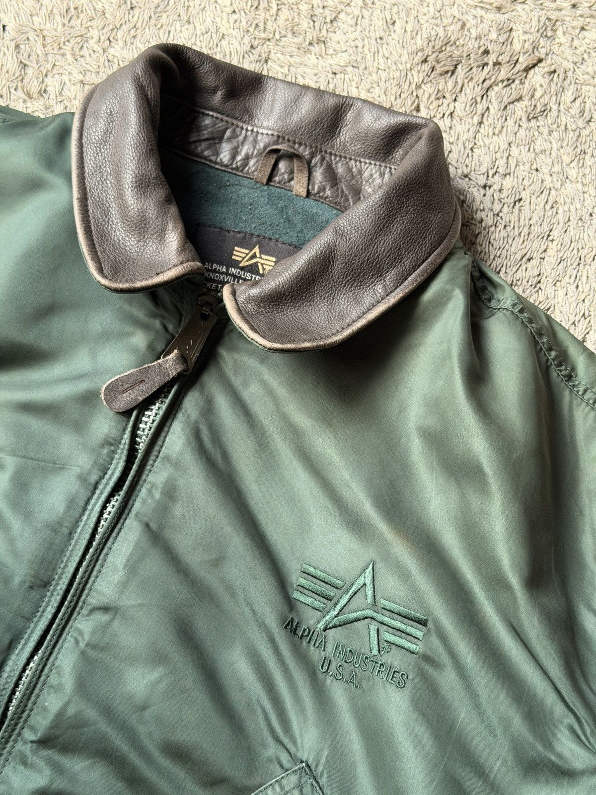 Alpha Industries Alpha Industries Bomber jacket Size US M / EU 48-50 / 2 - 4 Thumbnail