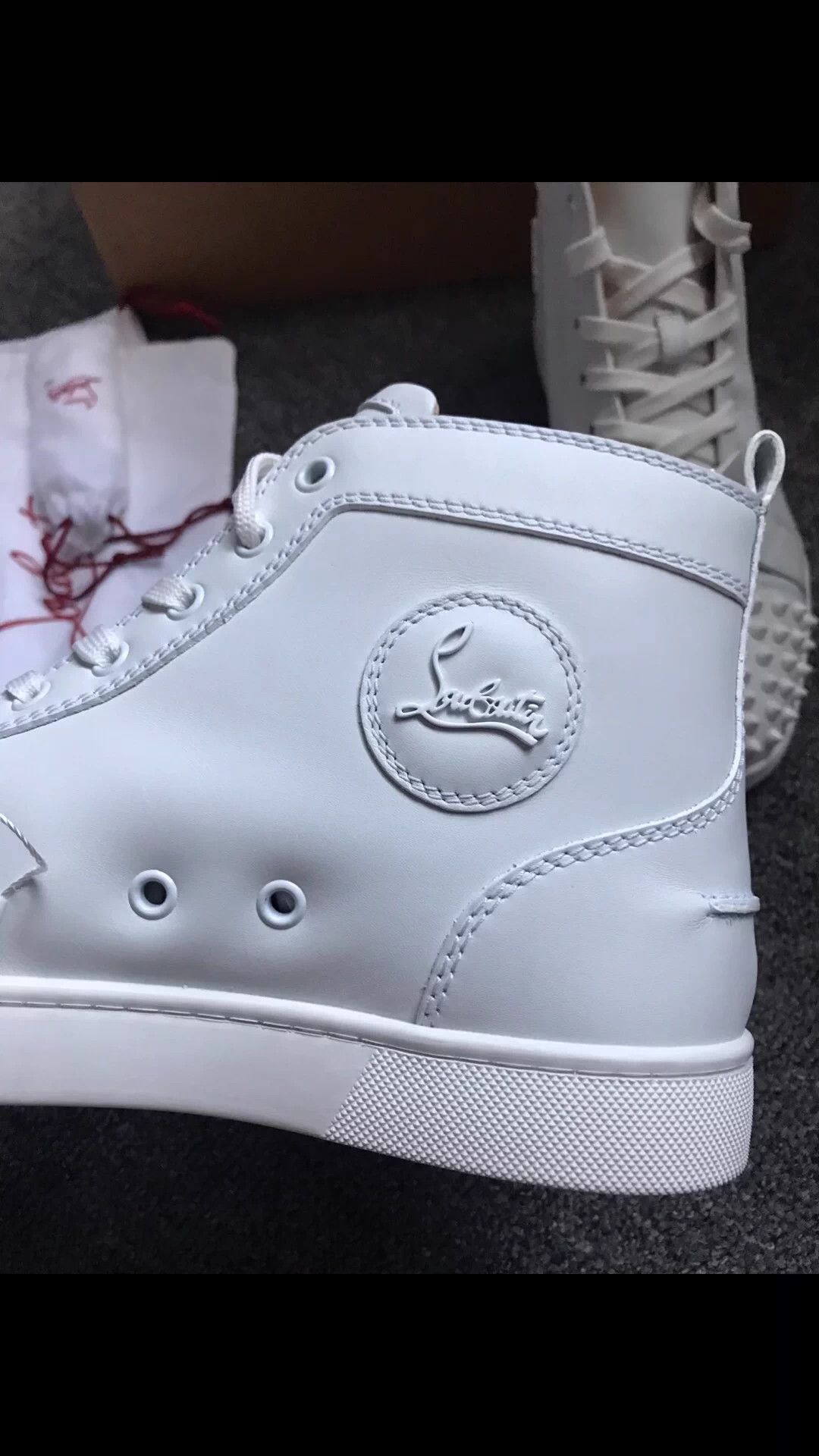 Christian Louboutin CL White Leather Side Disc Sneaker 40.5 EU Runs Large Size US 7.5 / EU 40-41 - 6 Thumbnail