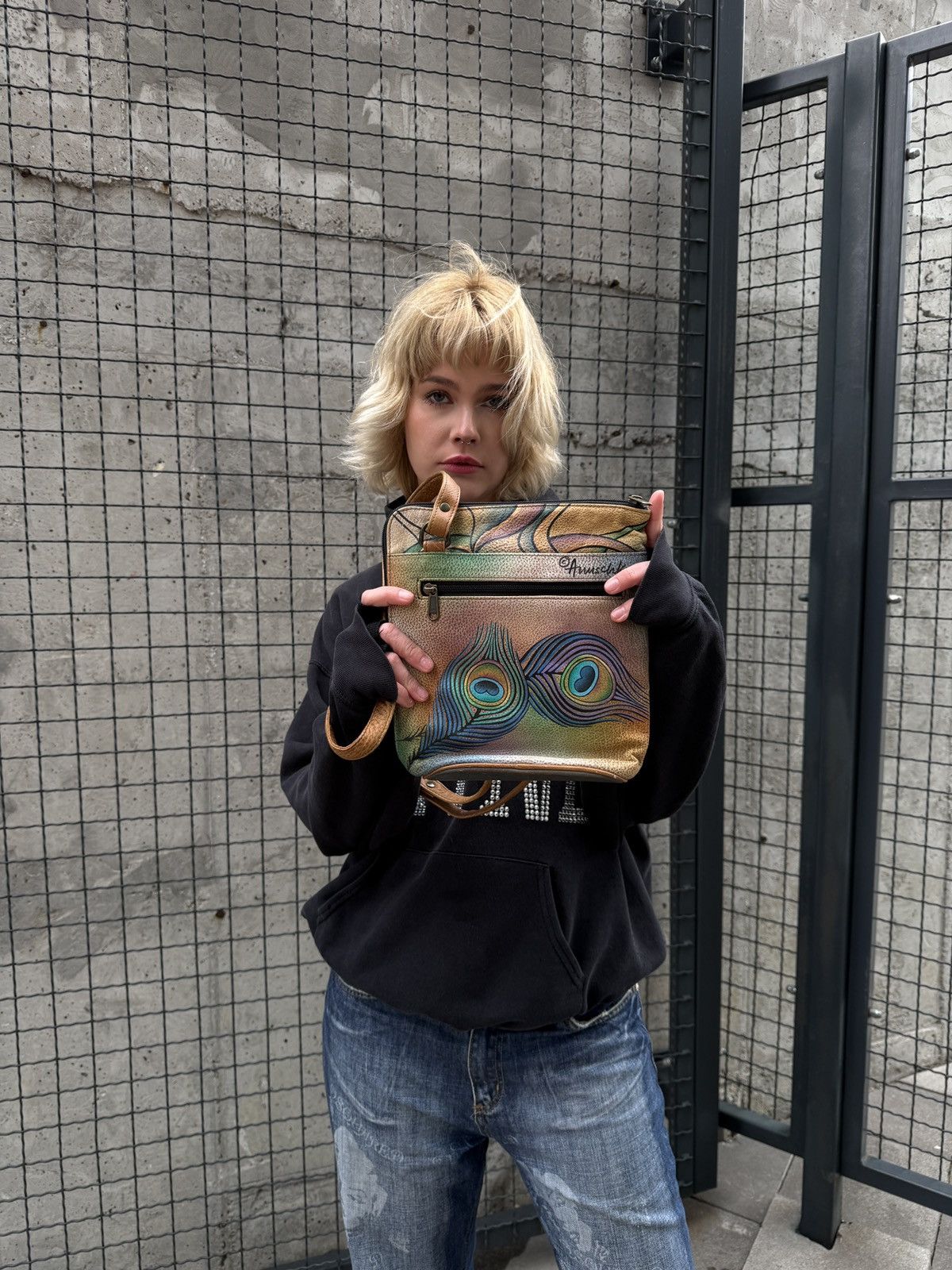 Vintage Anuschka Hand Painted Leather Peacock Crossbody Bag Size ONE SIZE - 2 Thumbnail