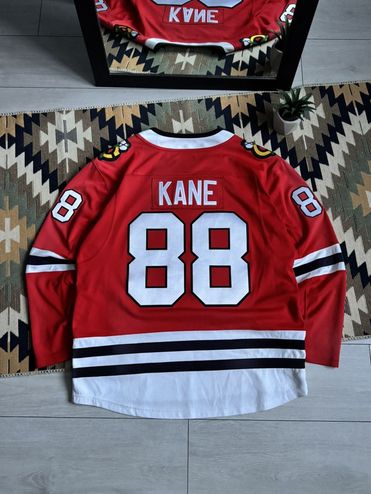 NFL Vintage NFL Chicago Blackhawks Patric Kane #88 Jersey Size US L / EU 52-54 / 3 - 2 Thumbnail