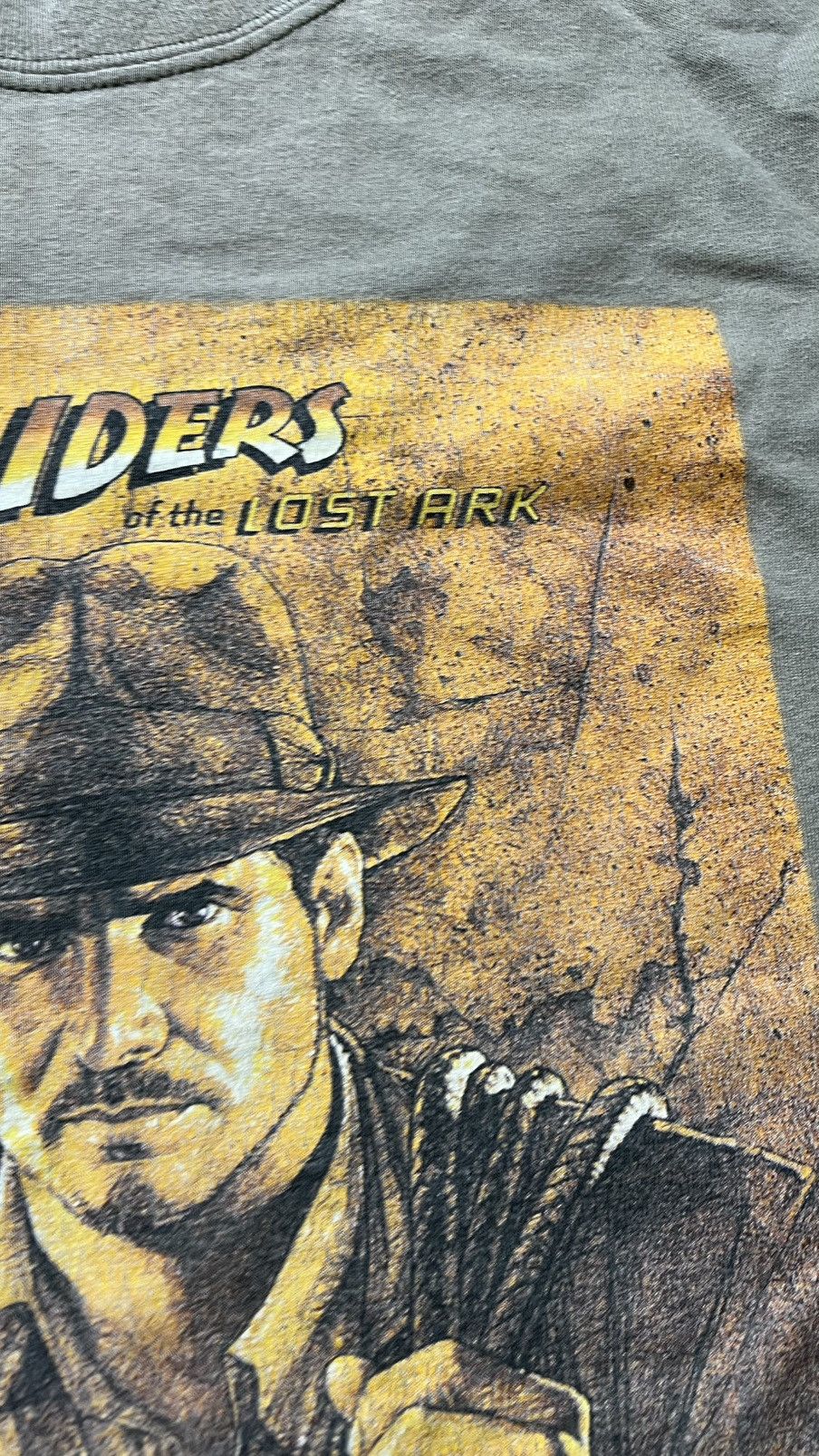 Disney 2001 Indiana Jones raiders of the lost ark lucasfilm tee Size US XL / EU 56 / 4 - 7 Thumbnail