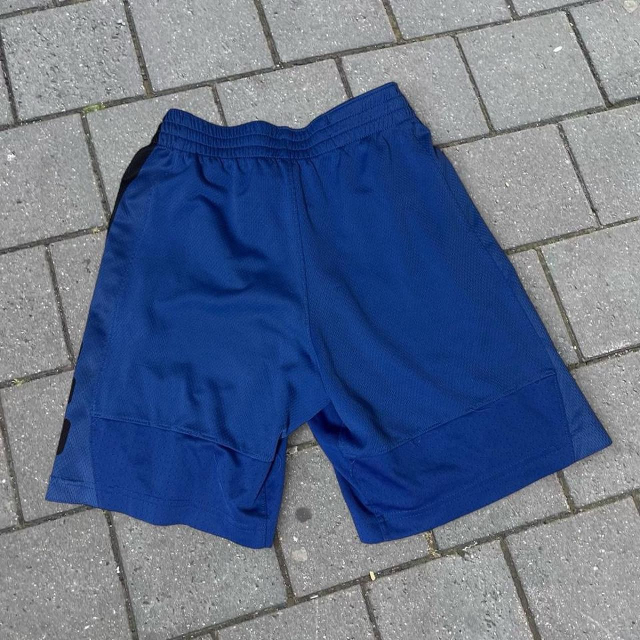 Nike nike blue dri fit shorts kids size m Size US 44 / EU 60 - 2 Thumbnail