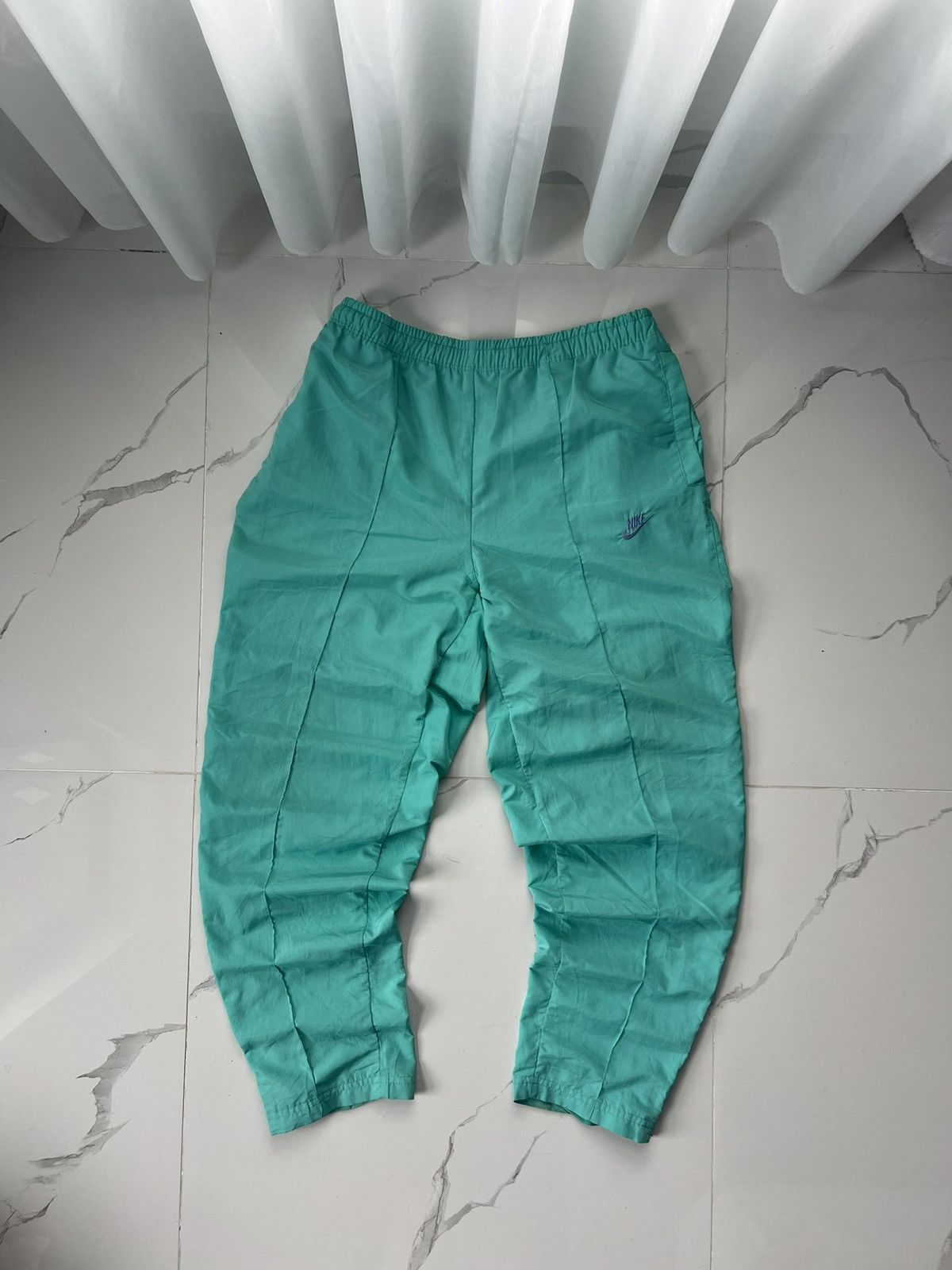 Nike 90's NIKE MADE IN JAPAN RARE RETRO SWOOSH BAGGY TRACK PANTS Size US 34 / EU 50 - 1 Thumbnail
