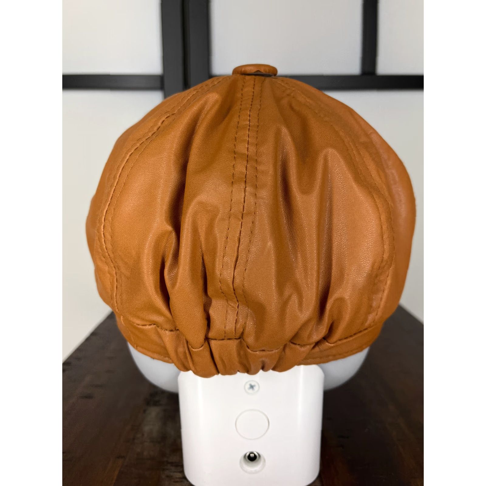 Vintage Beret Hat Cap Fitted One Size Brown PU Leather Velvet Classic French Look 90s Casual Unbranded Unisex Adults Hat/Cap Mens Womens Size ONE SIZE - 6 Thumbnail