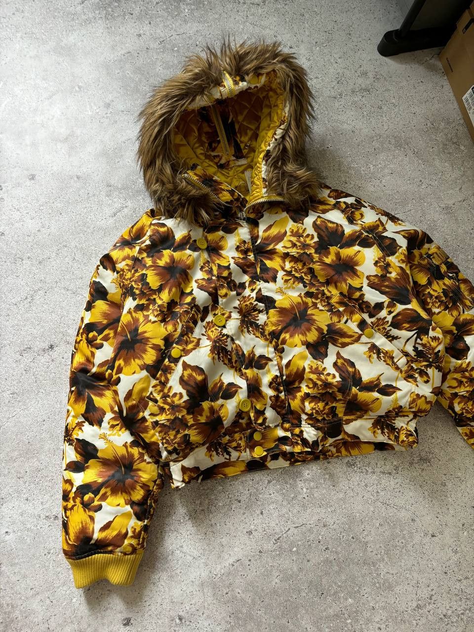 Adidas × Jeremy Scott Jeremy Scott Oversize Bomber Full Zip Fur Hood Size M / US 6-8 / IT 42-44 - 2 Thumbnail