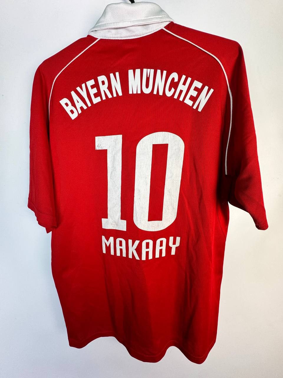 Adidas × Vintage 2005-06 Bayern Munich adidas Home Shirt Makaay #10 MEDIUM Size US M / EU 48-50 / 2 - 3 Thumbnail