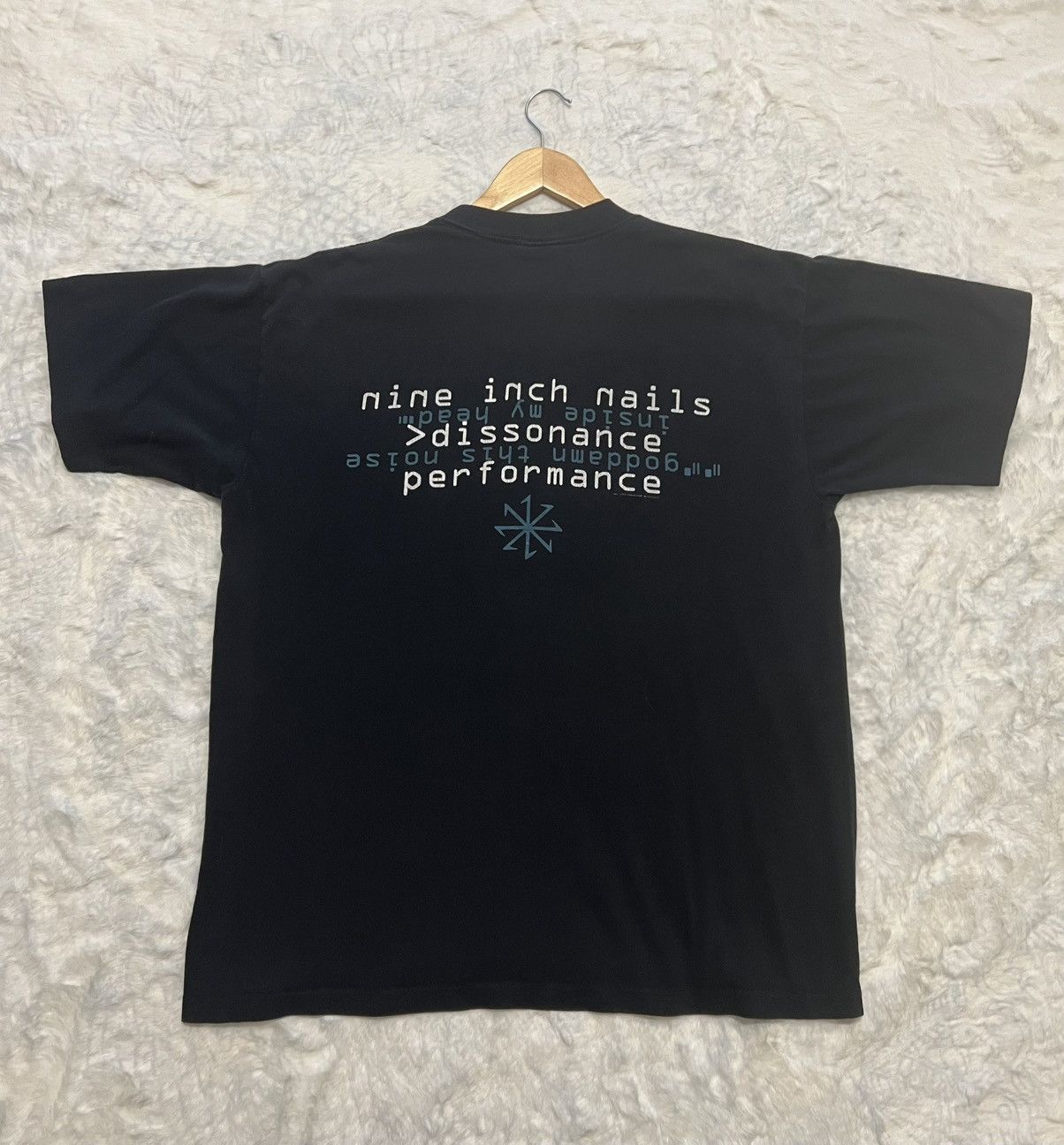 Band Tees Vintage Nine Inch Nails Size US XL / EU 56 / 4 - 4 Thumbnail