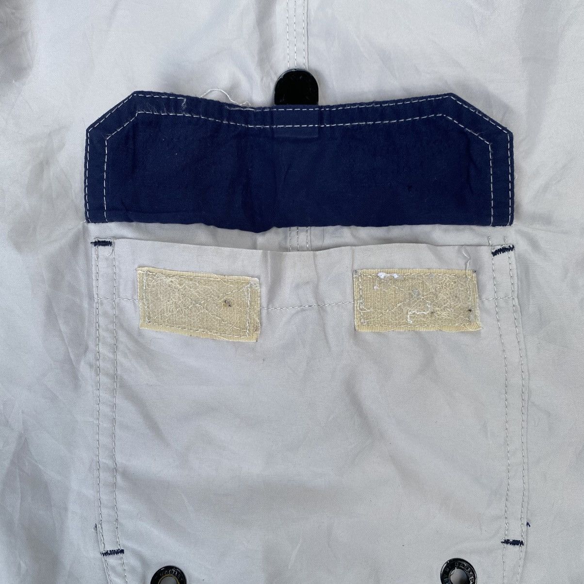 Oakley Vintage Oakley Short Oakley Outdoor Life Size US 29 - 11 Thumbnail