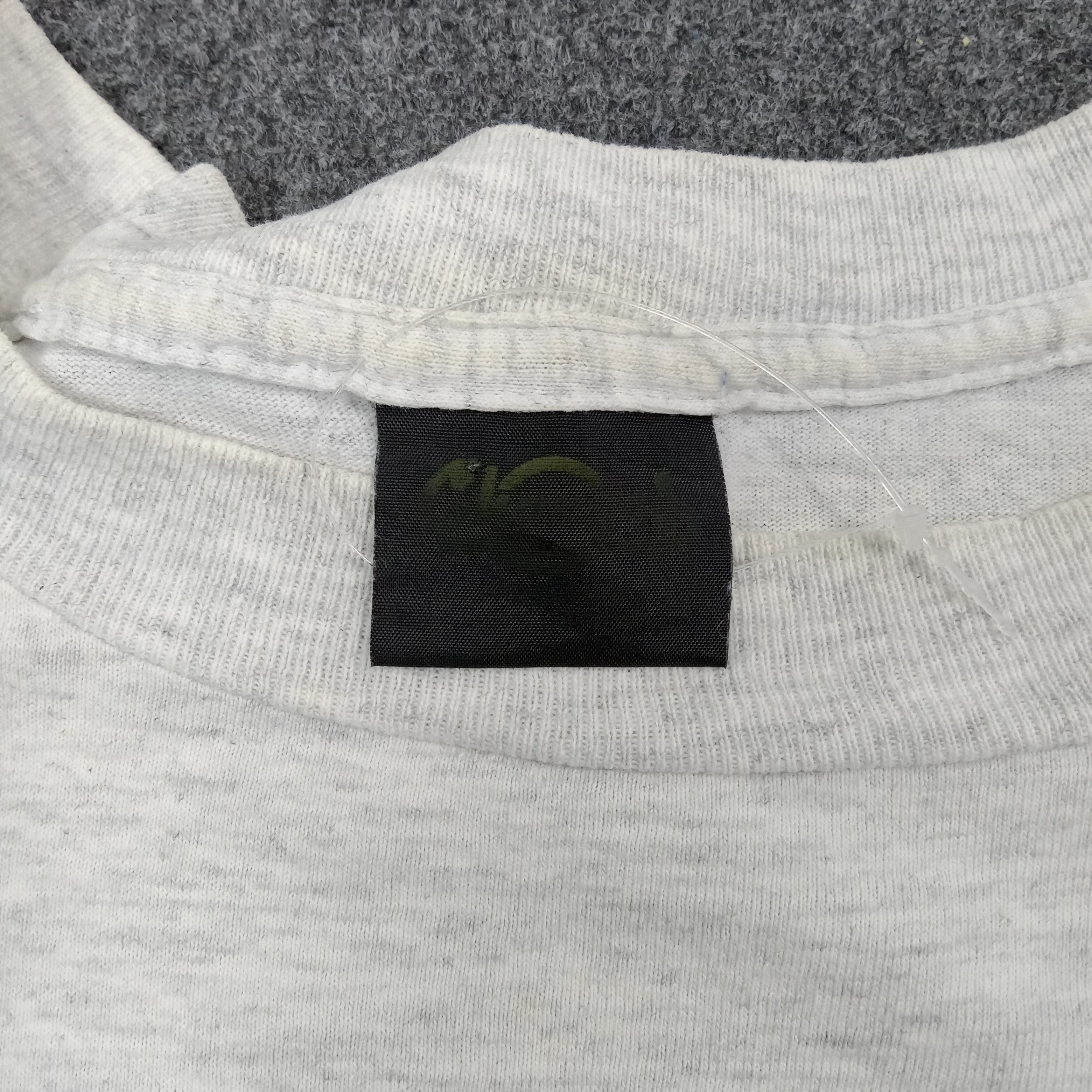 Vintage Calvin Klein Parody Kermit Clein The Muppets Tshirt C267N75 Size US L / EU 52-54 / 3 - 4 Thumbnail